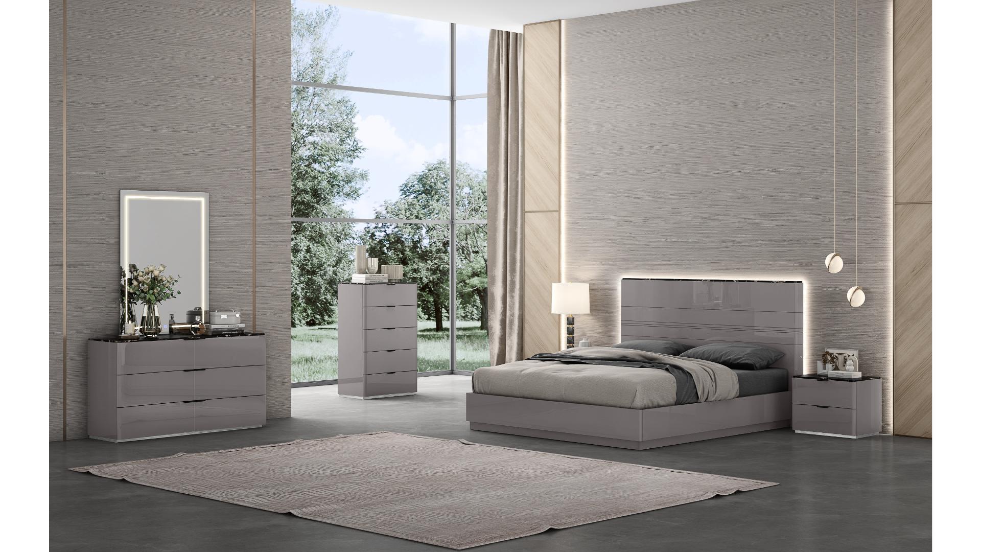 Image of hannah bedroom set 8pcs.