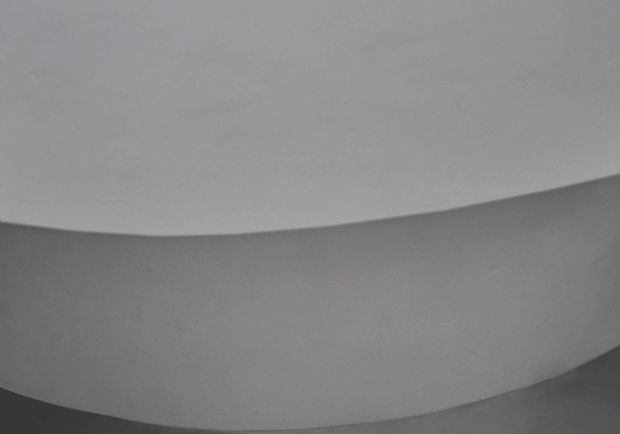 TABLE D'APPOINT - 25"H / INTERIEUR OU EXTERIEUR GRIS – I 4152