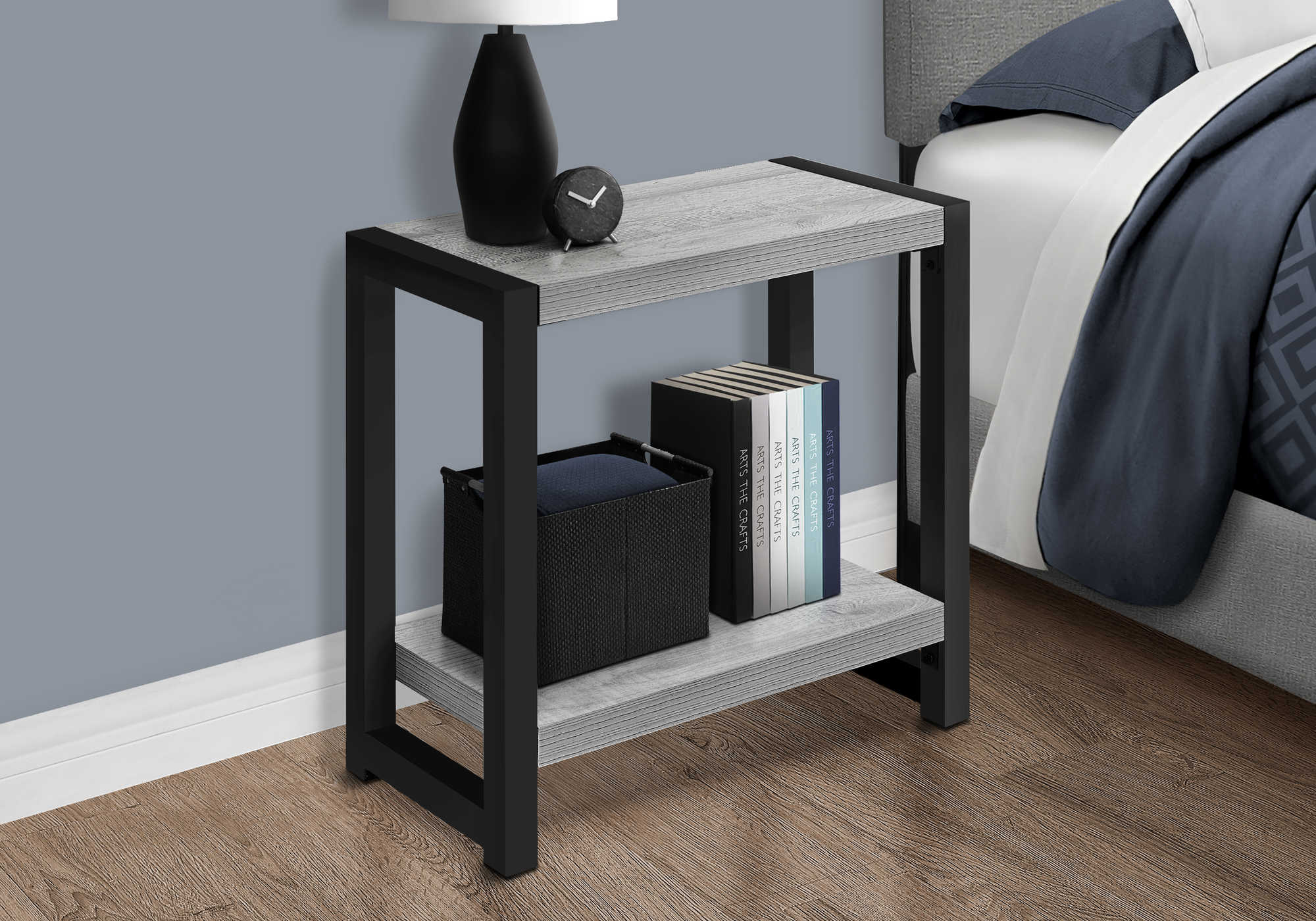 TABLE DE CHEVET - 22"H / GRIS / METAL NOIR – I 2082.