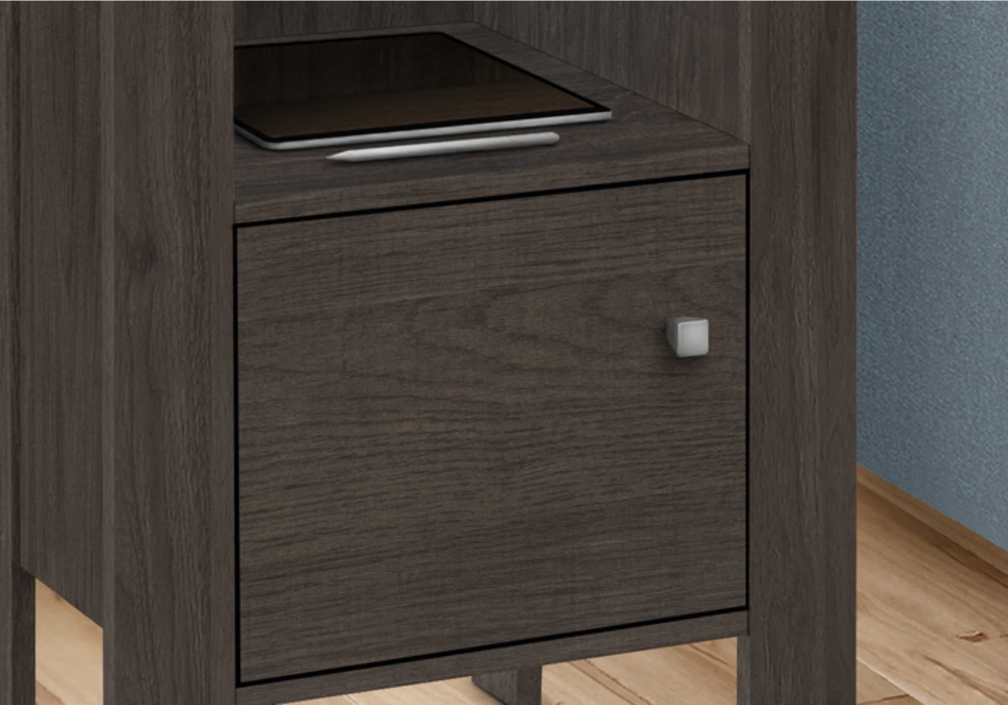 TABLE DE CHEVET - TABLE DE CHEVET CHENE BRUN – I 2145.