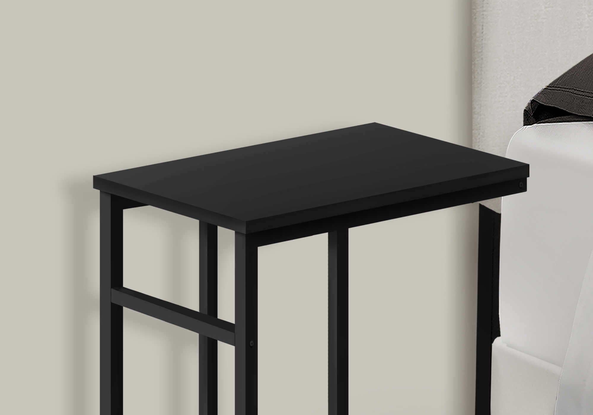 TABLE DE CHEVET - 24"H / NOIR / METAL NOIR – I 2170.