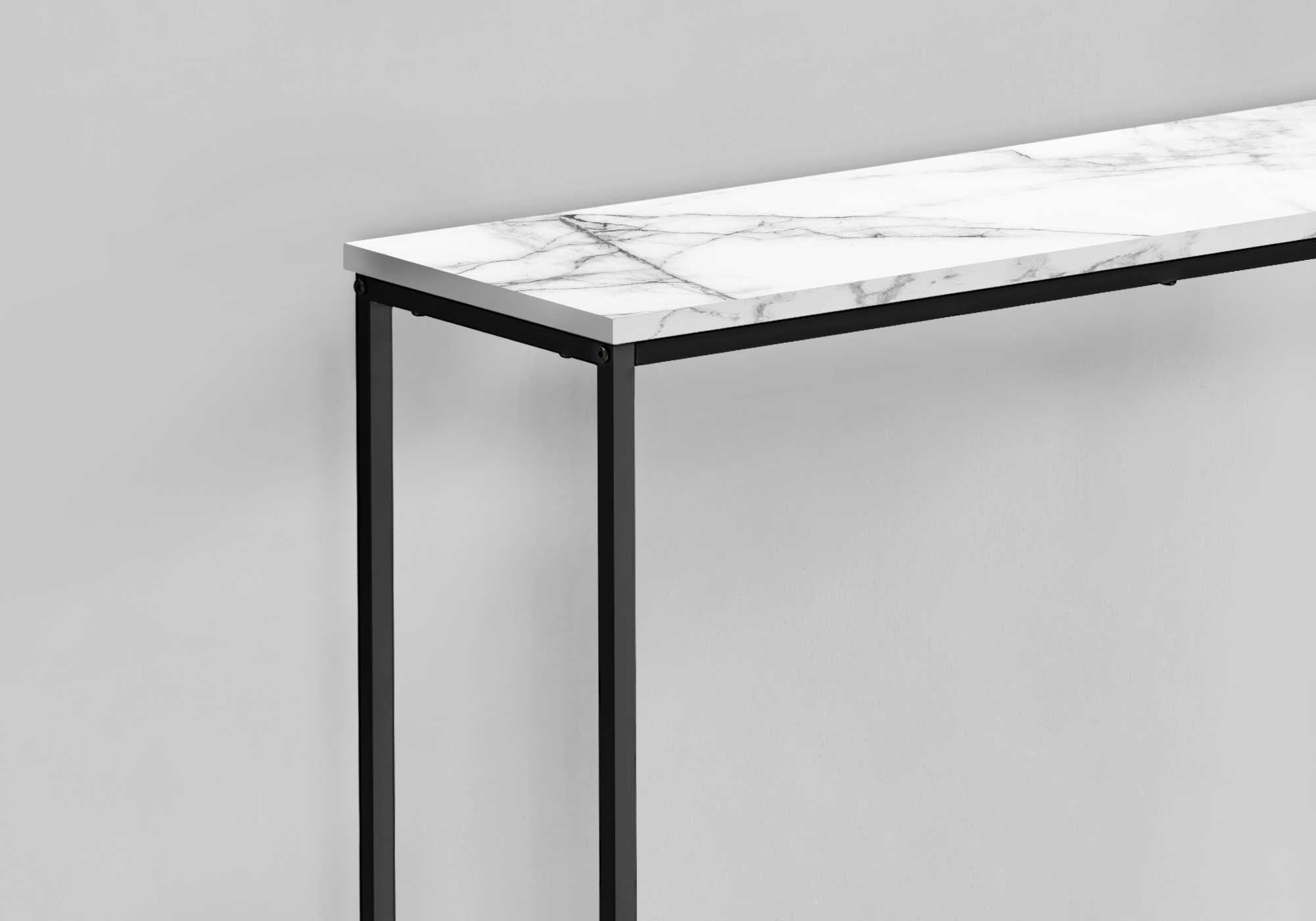 TABLE D'APPOINT - 32"L / CONSOLE MARBRE BLANC/ METAL NOIR – I 2255.
