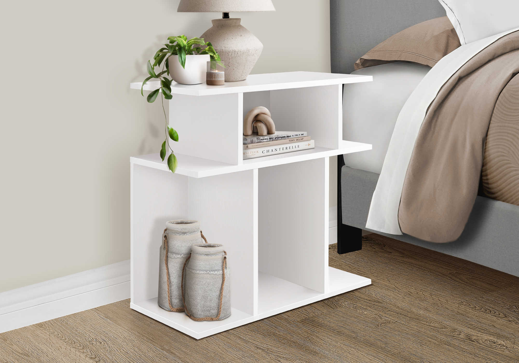 TABLE DE CHEVET - 24"H / BLANCHE – I 2475.
