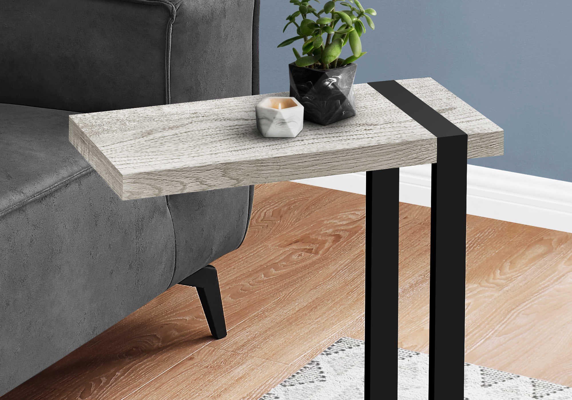 TABLE DE CHEVET - FAUX BOIS GRIS / METAL NOIR – I 2858.