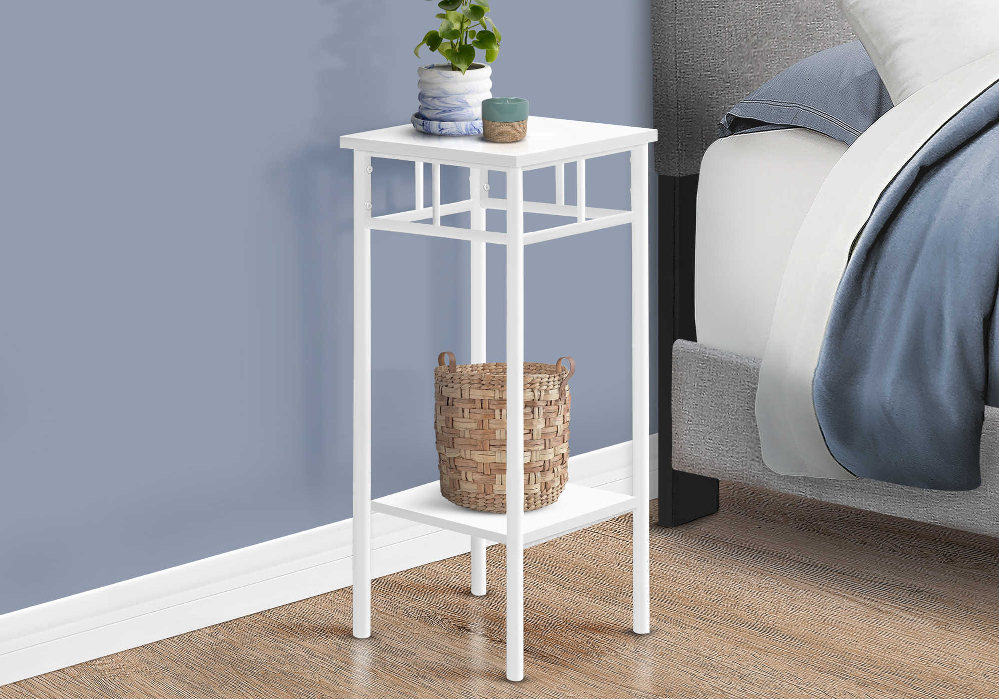 TABLE D'APPOINT - 28"H / BLANC / METAL BLANC – I 3279.