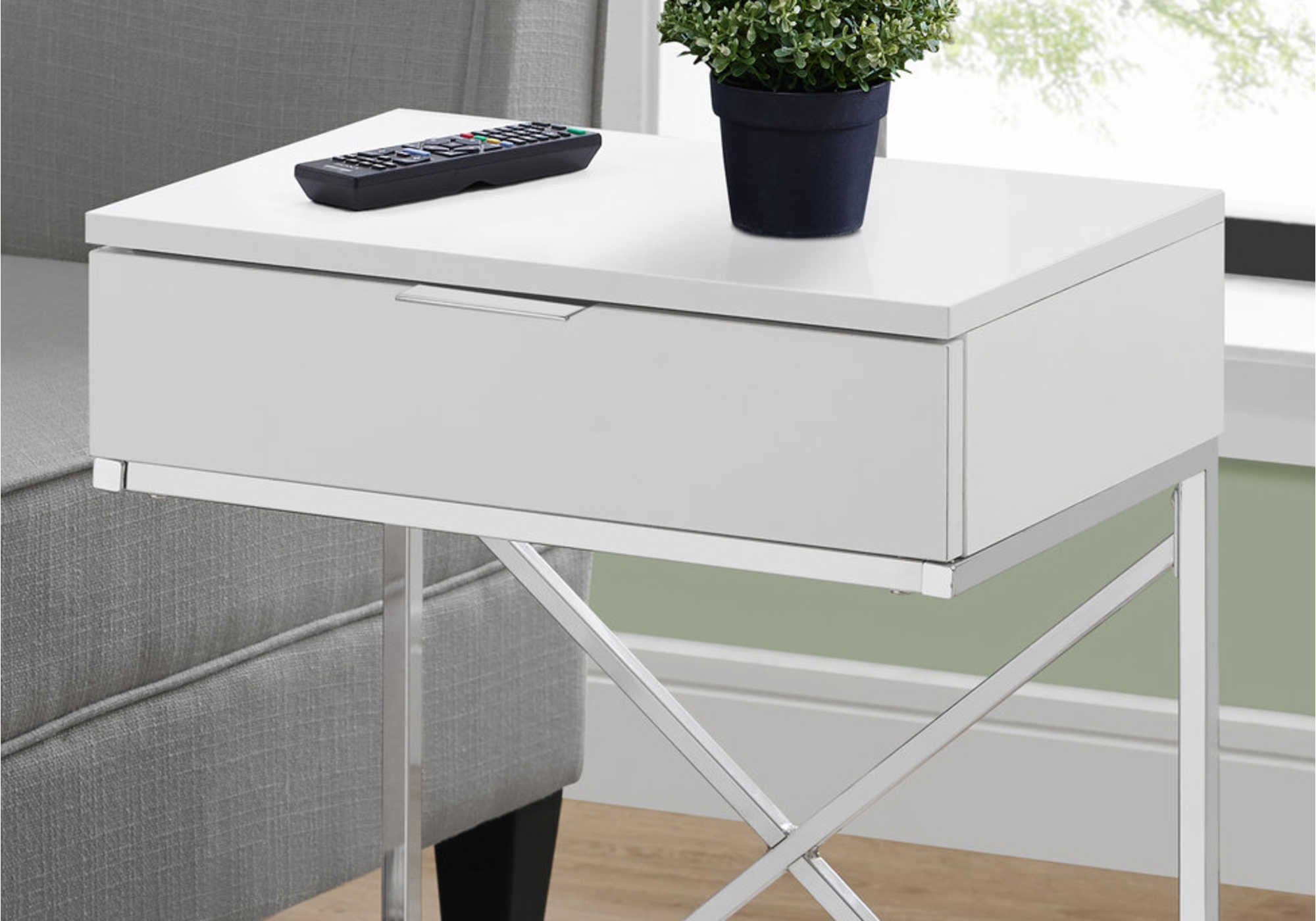 TABLE DE CHEVET - 24"H / BLANC LUSTRE / METAL CHROME – I 3470.