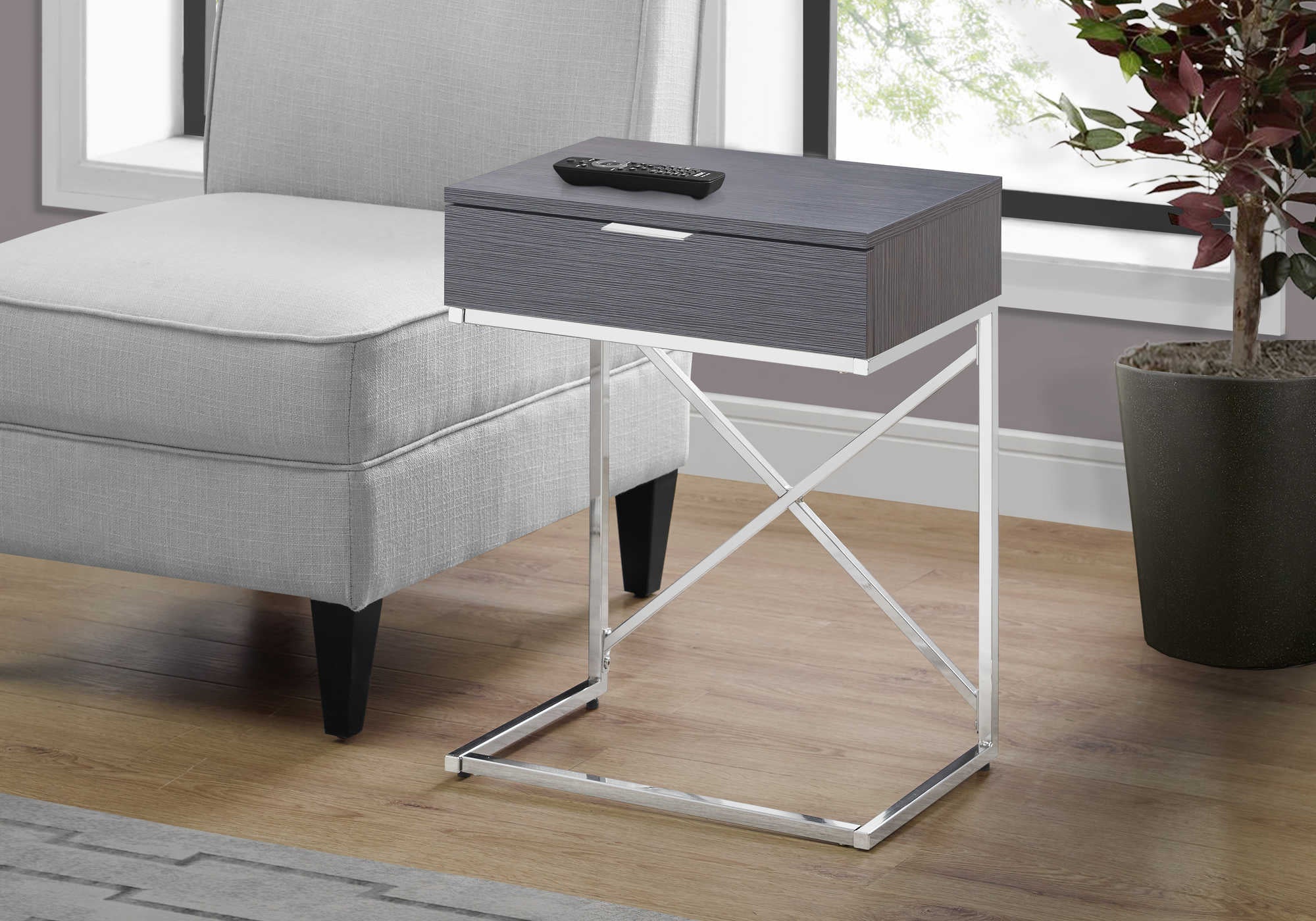 TABLE DE CHEVET - 24"H / GRIS / METAL CHROME – I 3474.