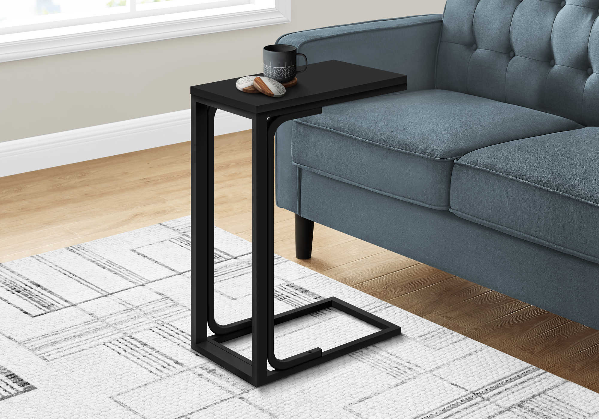 Image of accent table - 25"h / black / black metal  i 3477.