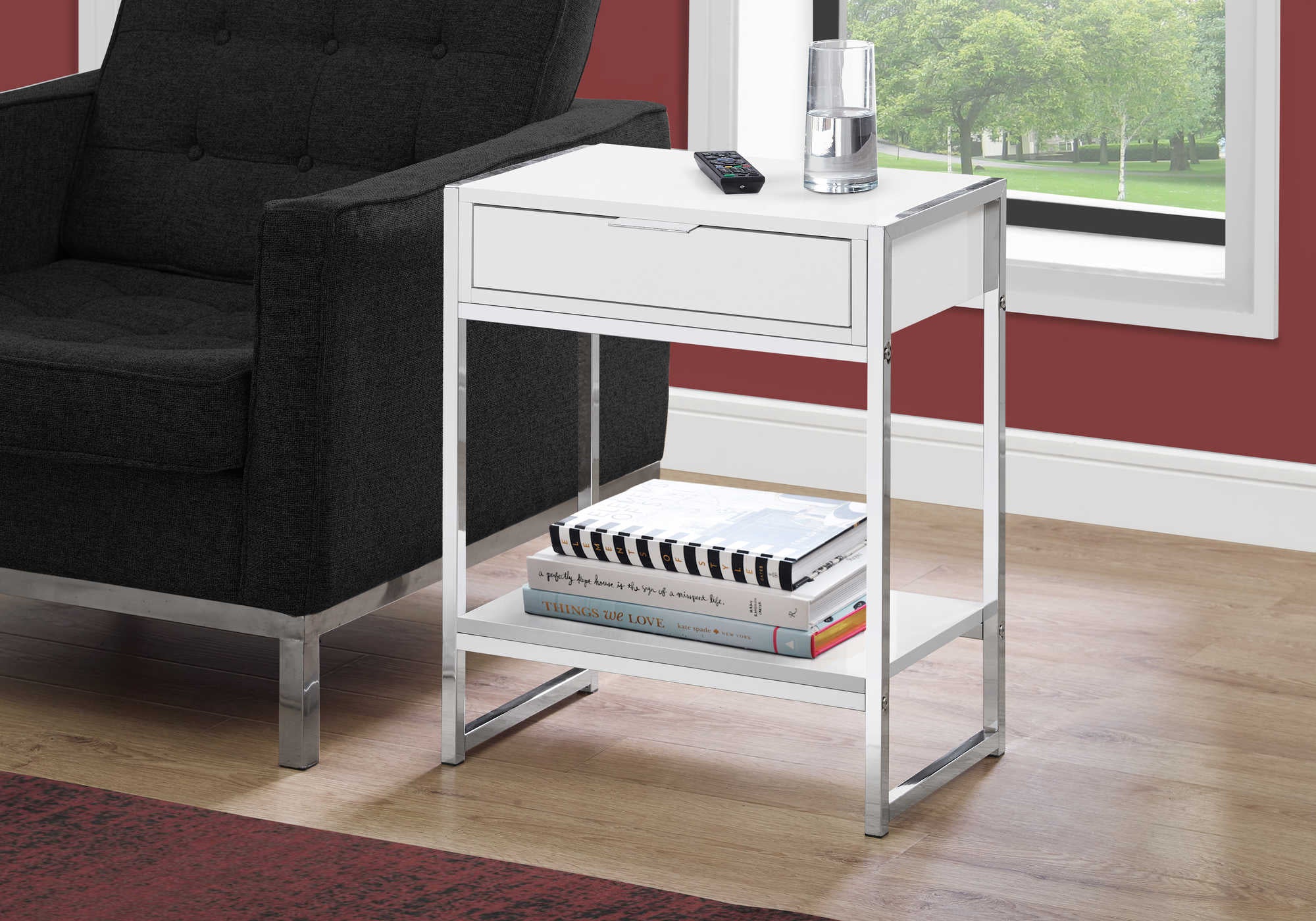 TABLE DE CHEVET - 24"H / BLANC LUSTRE / METAL CHROME – I 3480.