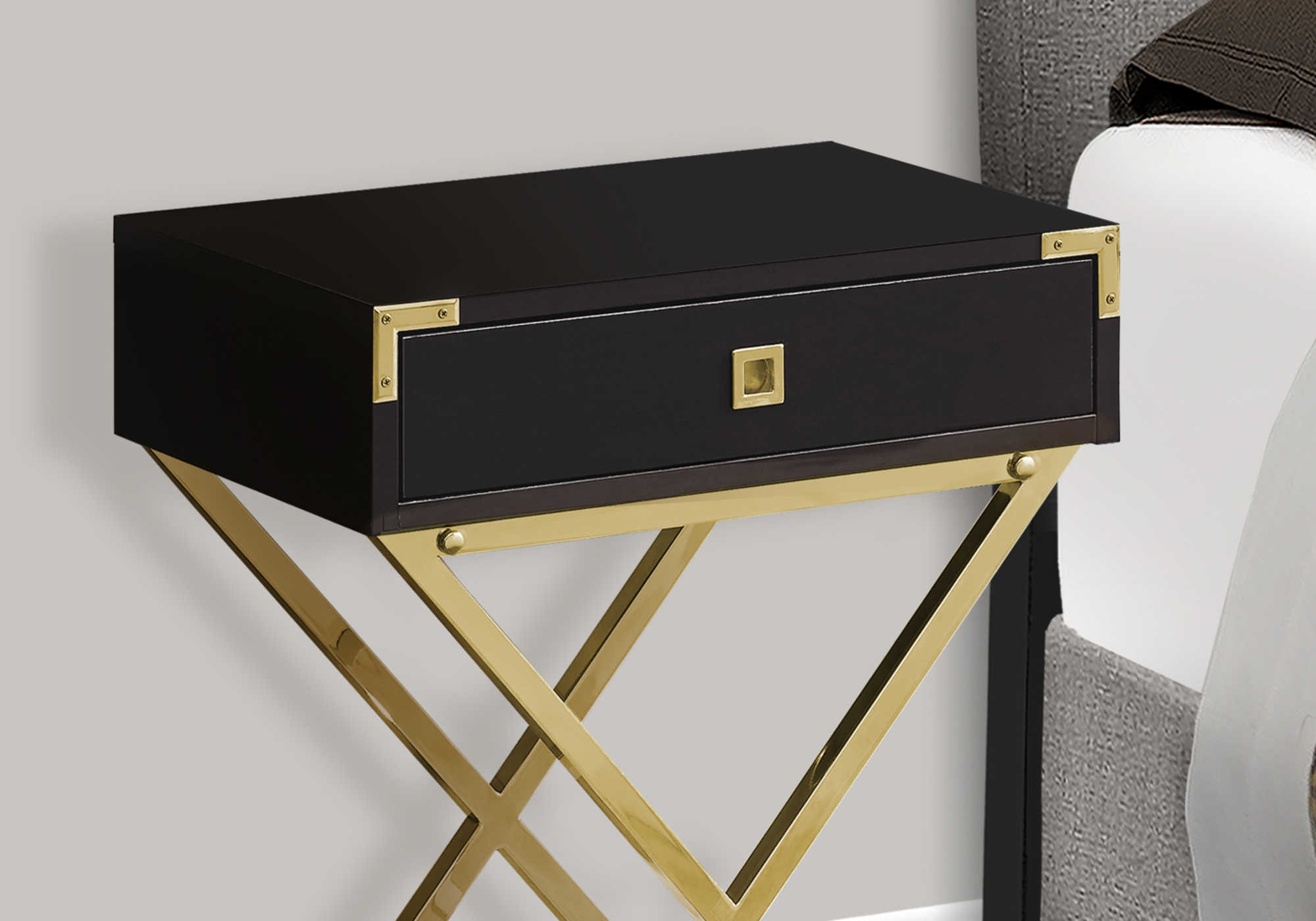 TABLE DE CHEVET - 24"H / ESPRESSO / METAL OR – I 3556.