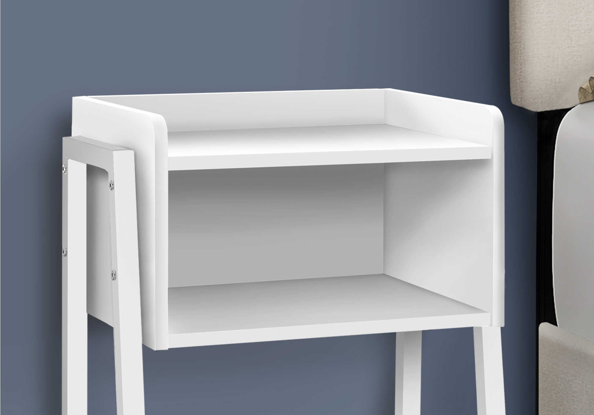 TABLE DE CHEVET - 23"H / BLANC / METAL BLANC – I 3594.
