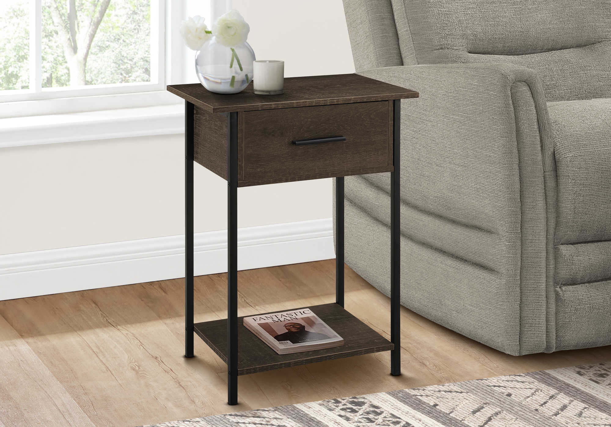 TABLE D'APPOINT - 24"H / CHENE FONCE / METAL NOIR – I 3816