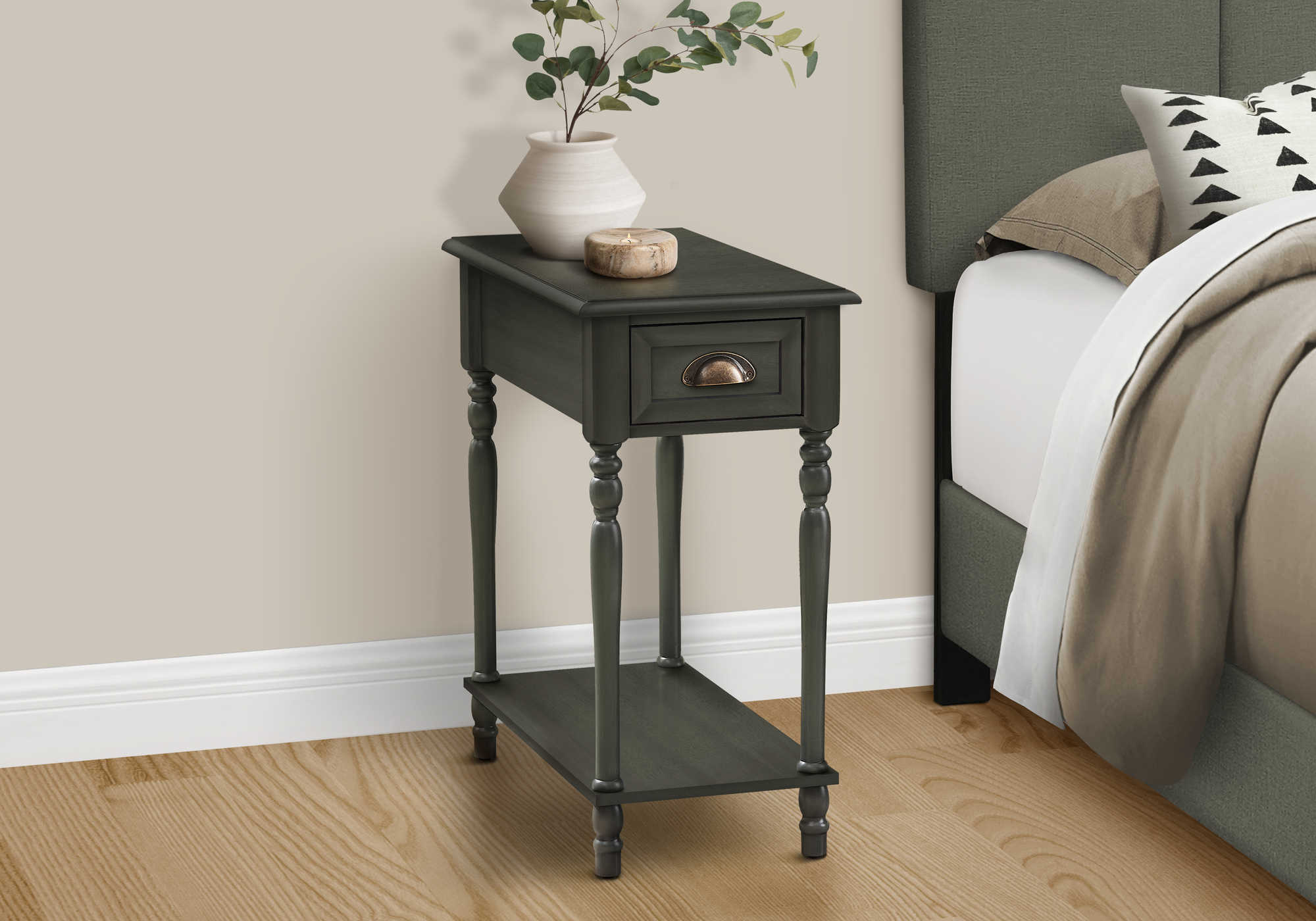 TABLE DE CHEVET - 24"H / BOIS PLAQUE VERT FONCE – I 3968.