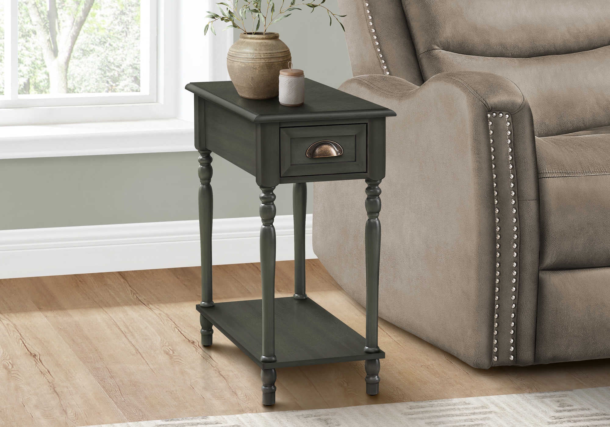 TABLE DE CHEVET - 24"H / BOIS PLAQUE VERT FONCE – I 3968.