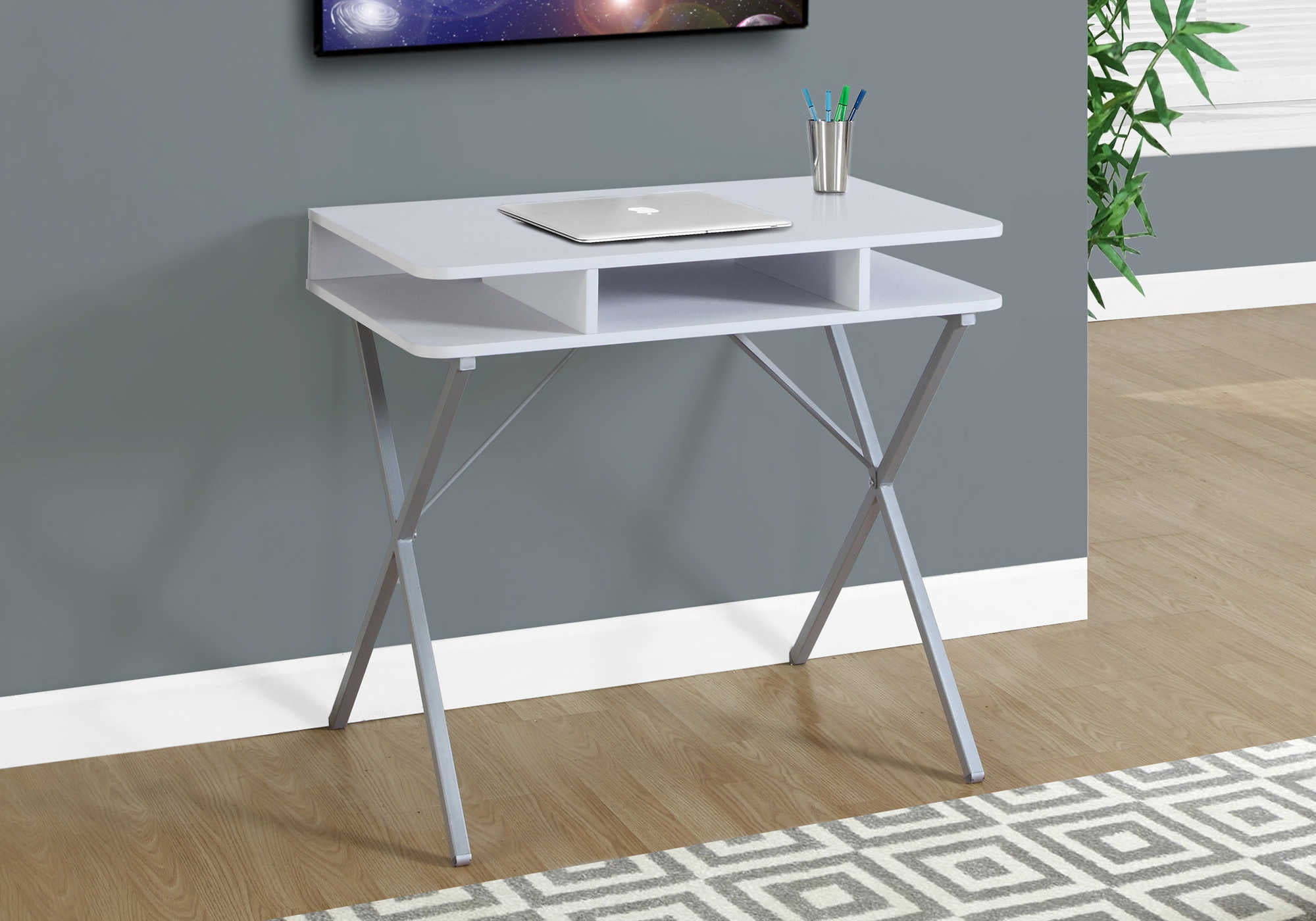 Image of computer desk - 31"l / white top / silver metal i 7100.