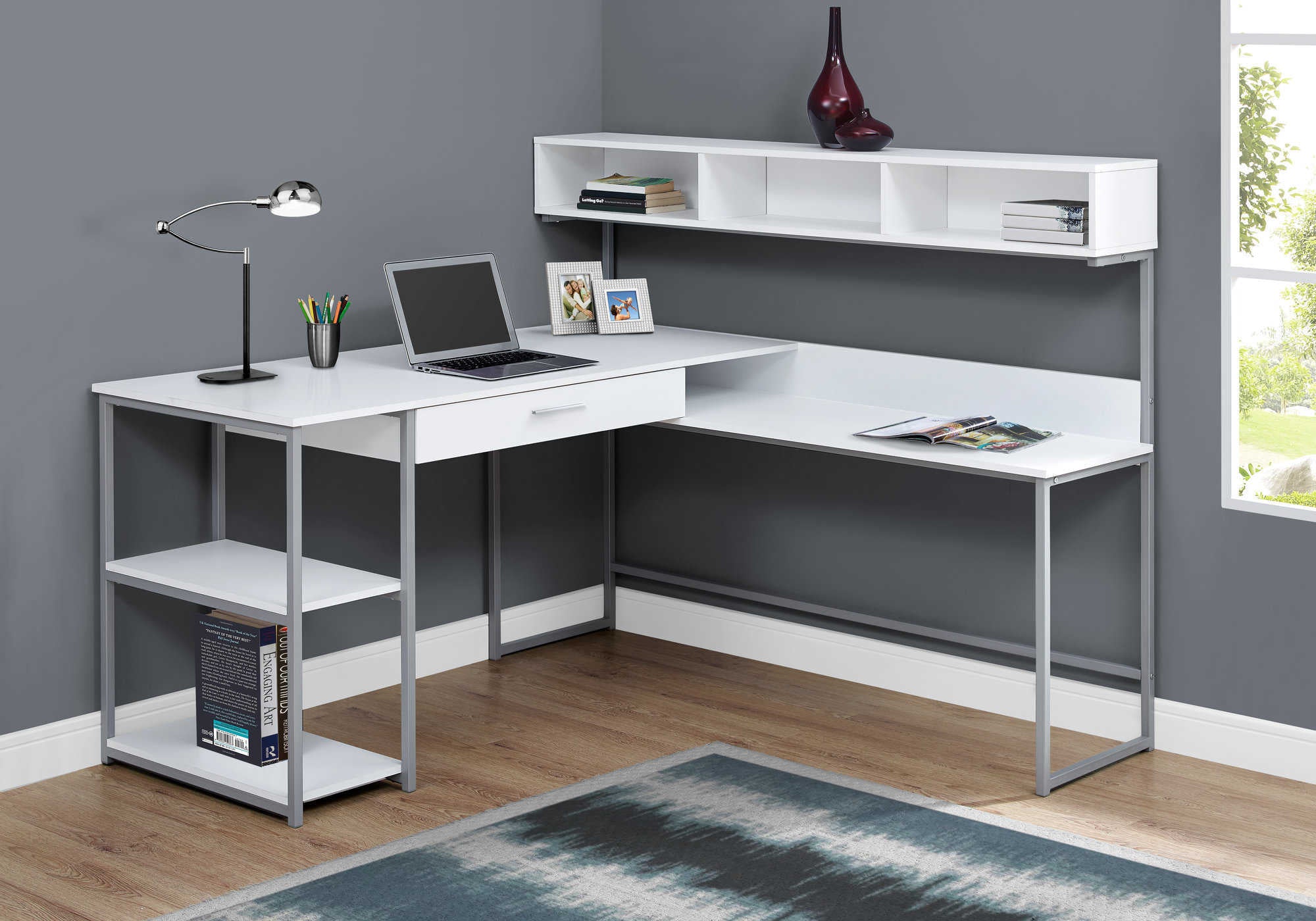 Image of computer desk - white / silver metal corner i 7162.
