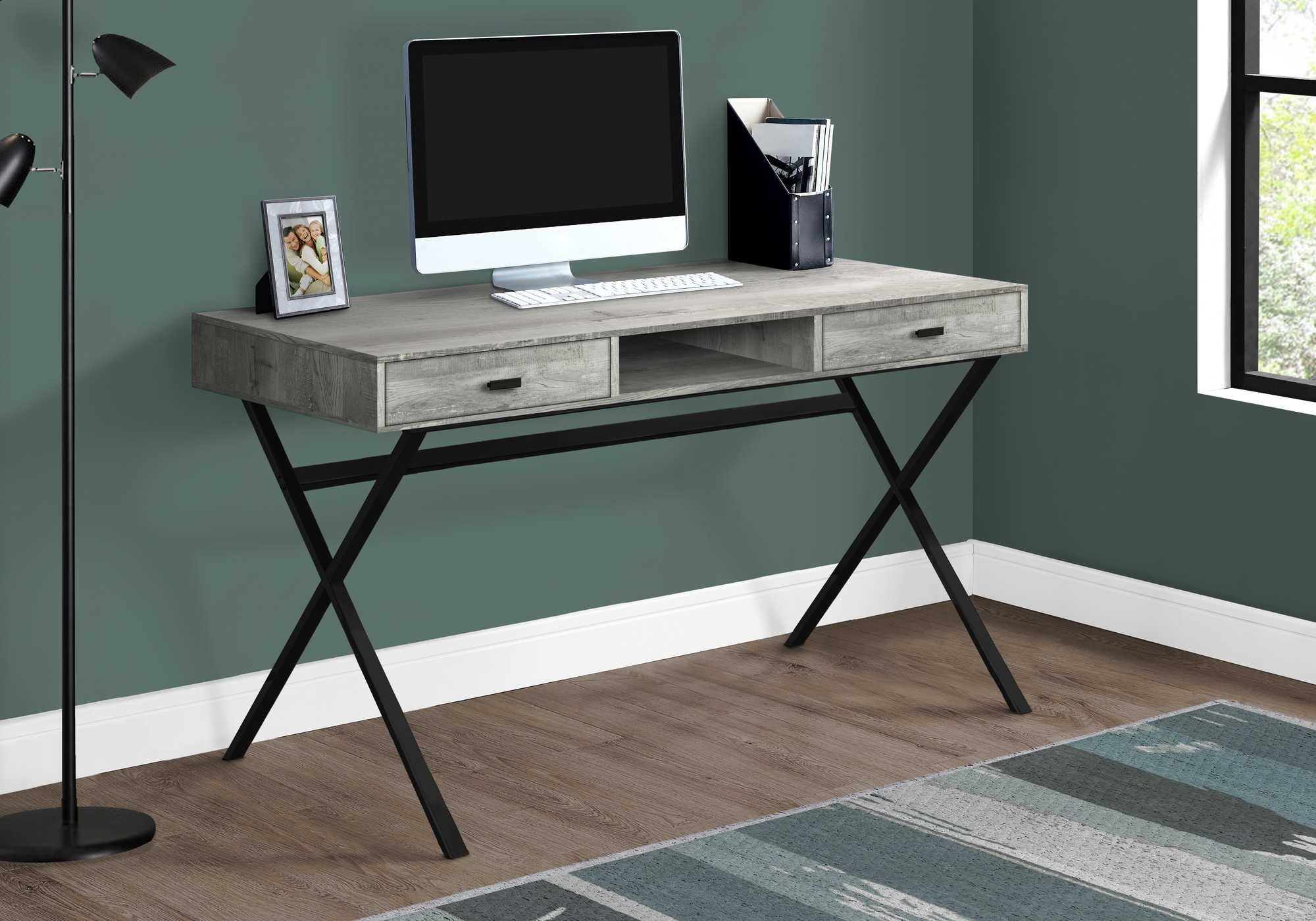 Image of computer desk - 48"l / grey reclaimed wood / black metal i 7448.