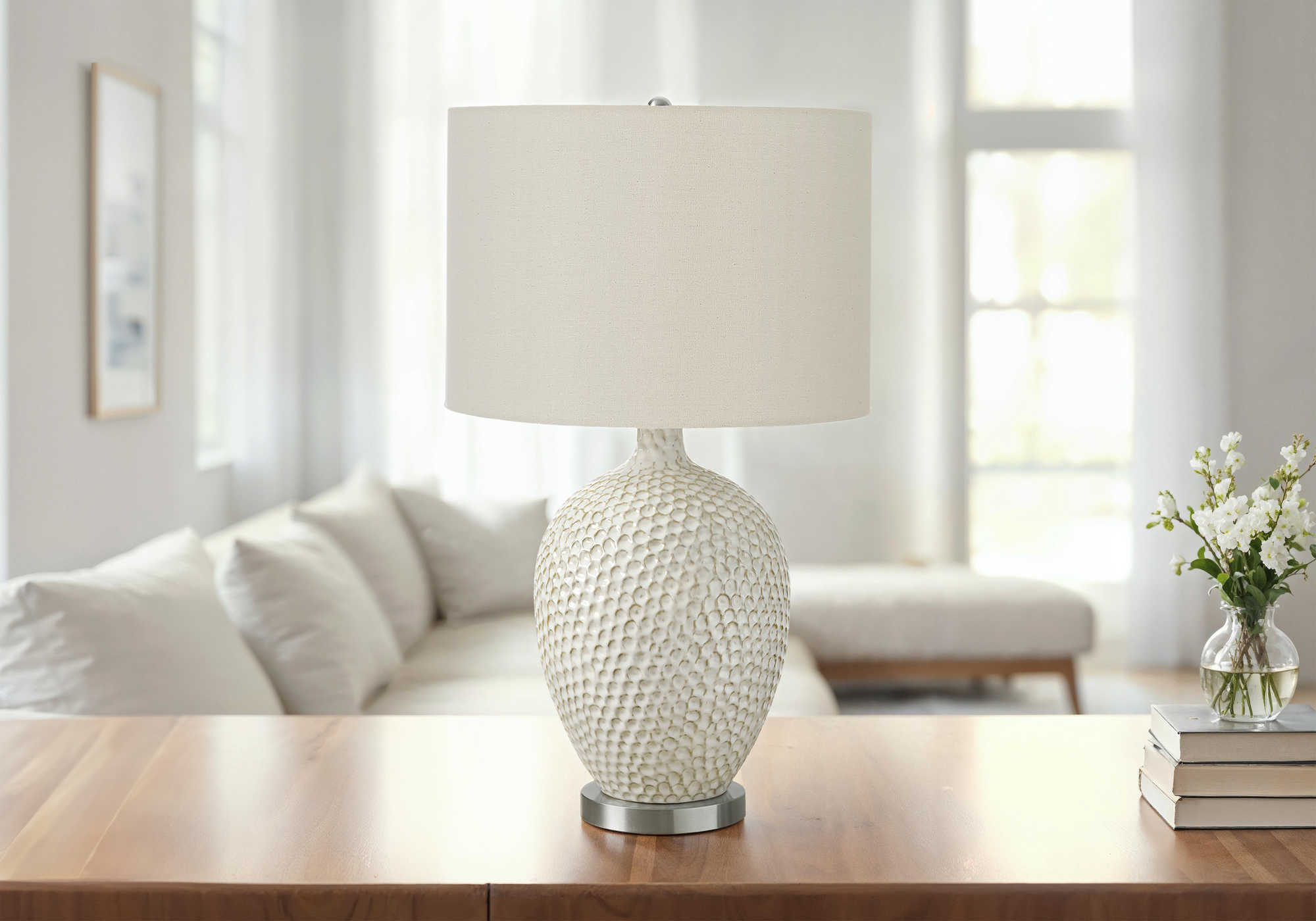 LUMINAIRE - 28"H LAMPE DE TABLE CREME CERAMIQUE / IVOIRE – I 9607.