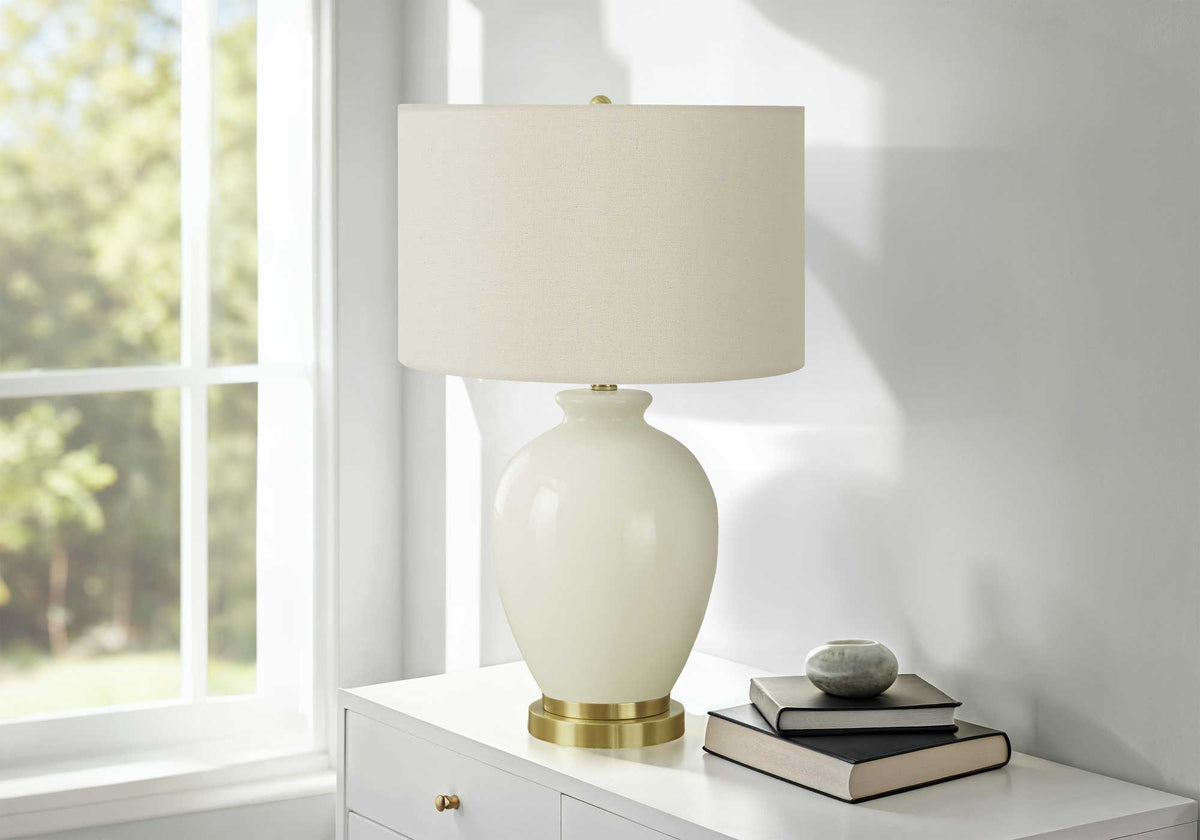 LUMINAIRE - 26"H LAMPE DE TABLE CREME CERAMIQUE / IVOIRE – I 9625