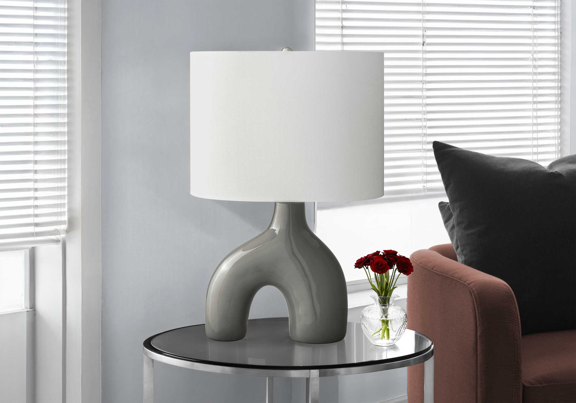 LUMINAIRE - 25"H LAMPE DE TABLE GRIS CERAMIQUE / IVOIRE – I 9660.