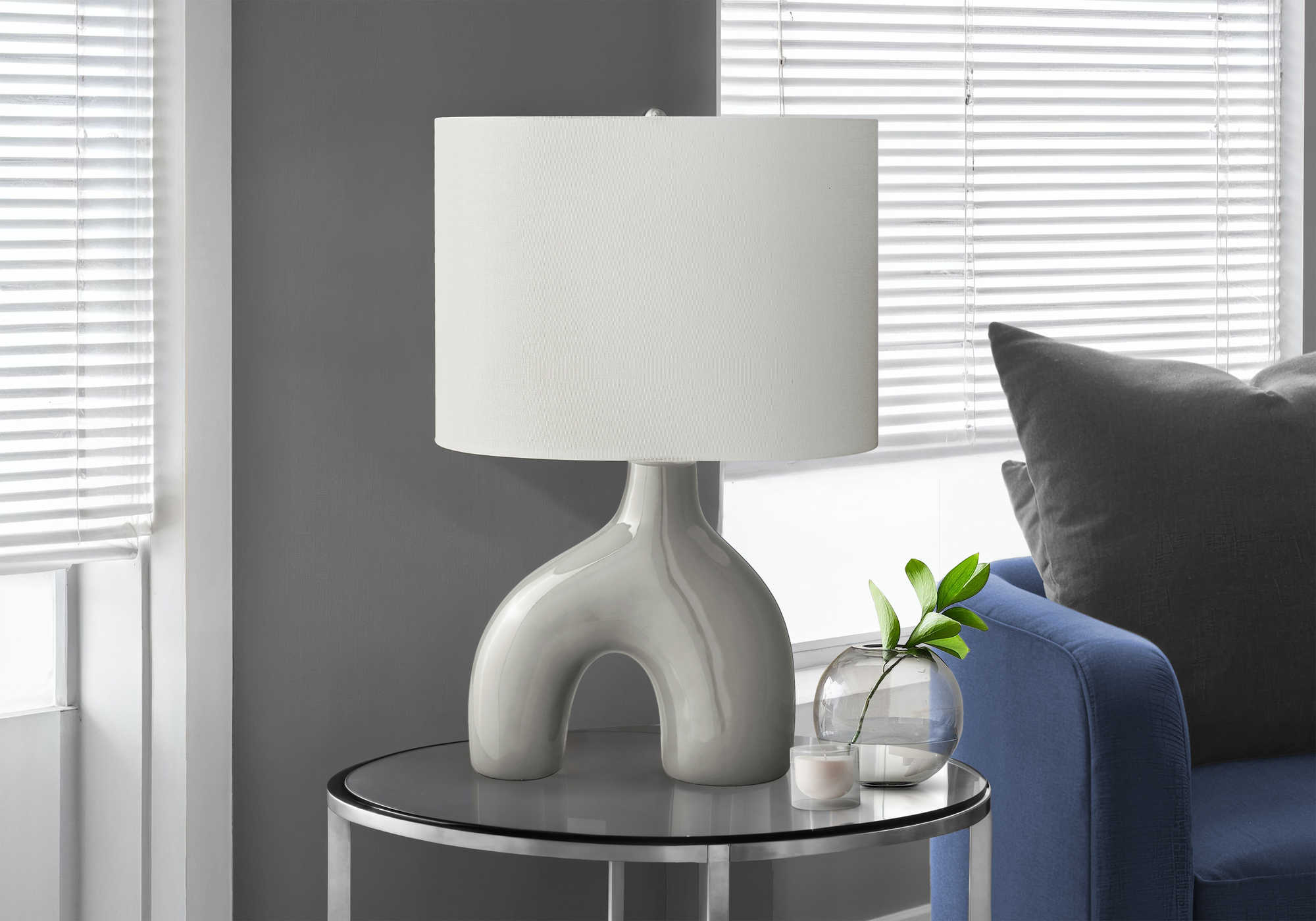 LUMINAIRE - 25"H LAMPE DE TABLE GRIS CERAMIQUE / IVOIRE – I 9661.