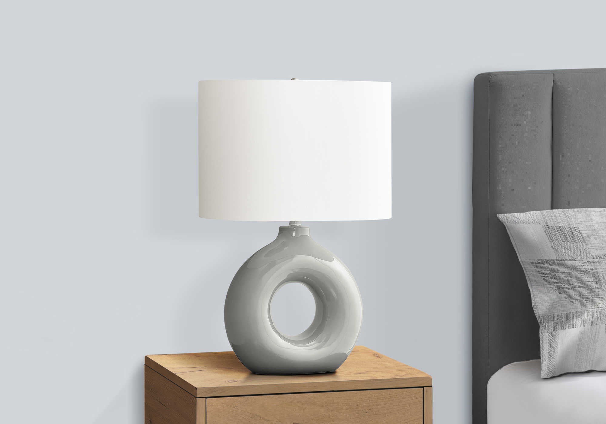 LUMINAIRE - 24"H LAMPE DE TABLE GRIS CERAMIQUE / IVOIRE – I 9668.