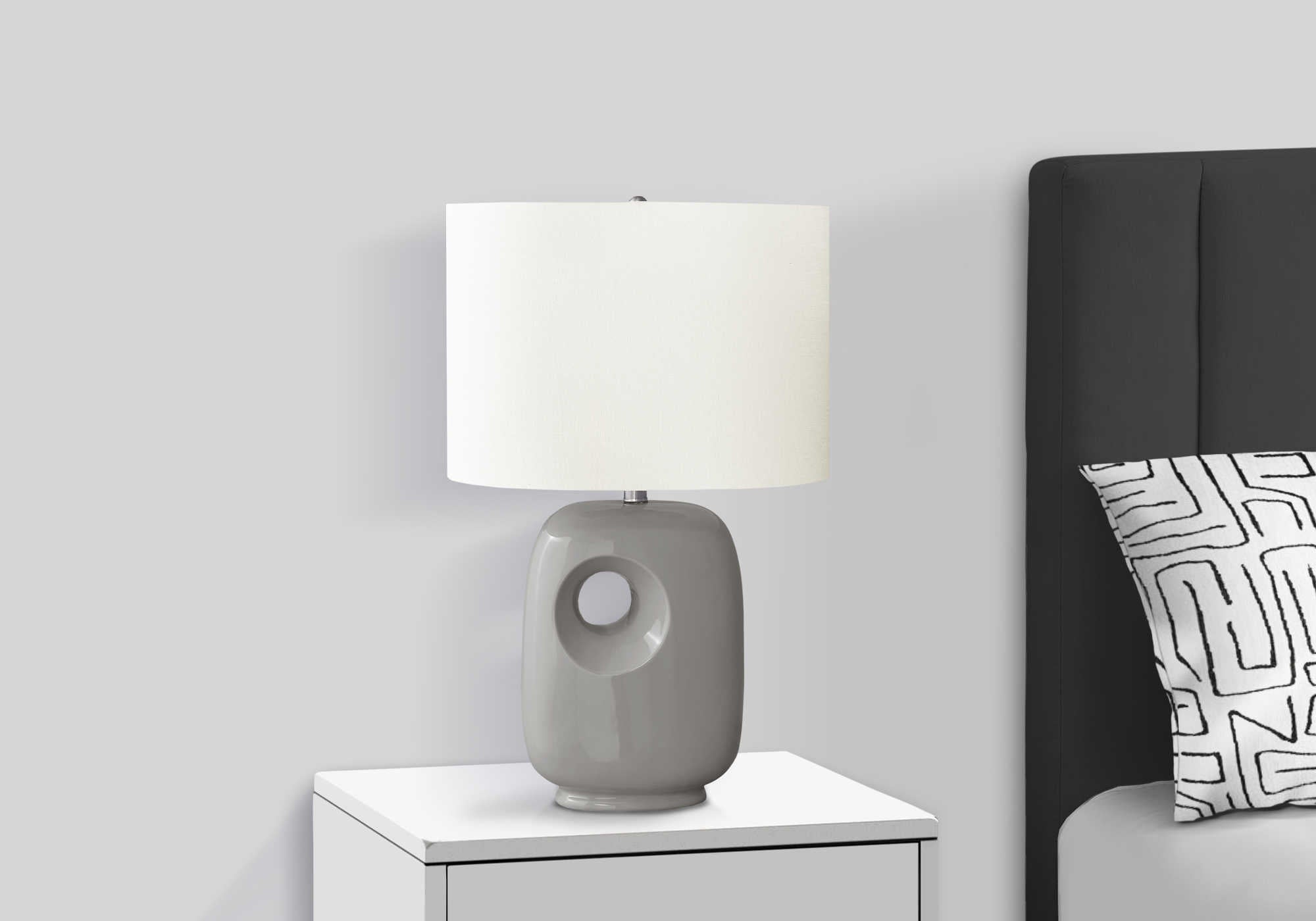 LUMINAIRE - 26"H LAMPE DE TABLE GRIS CERAMIQUE / IVOIRE – I 9675.