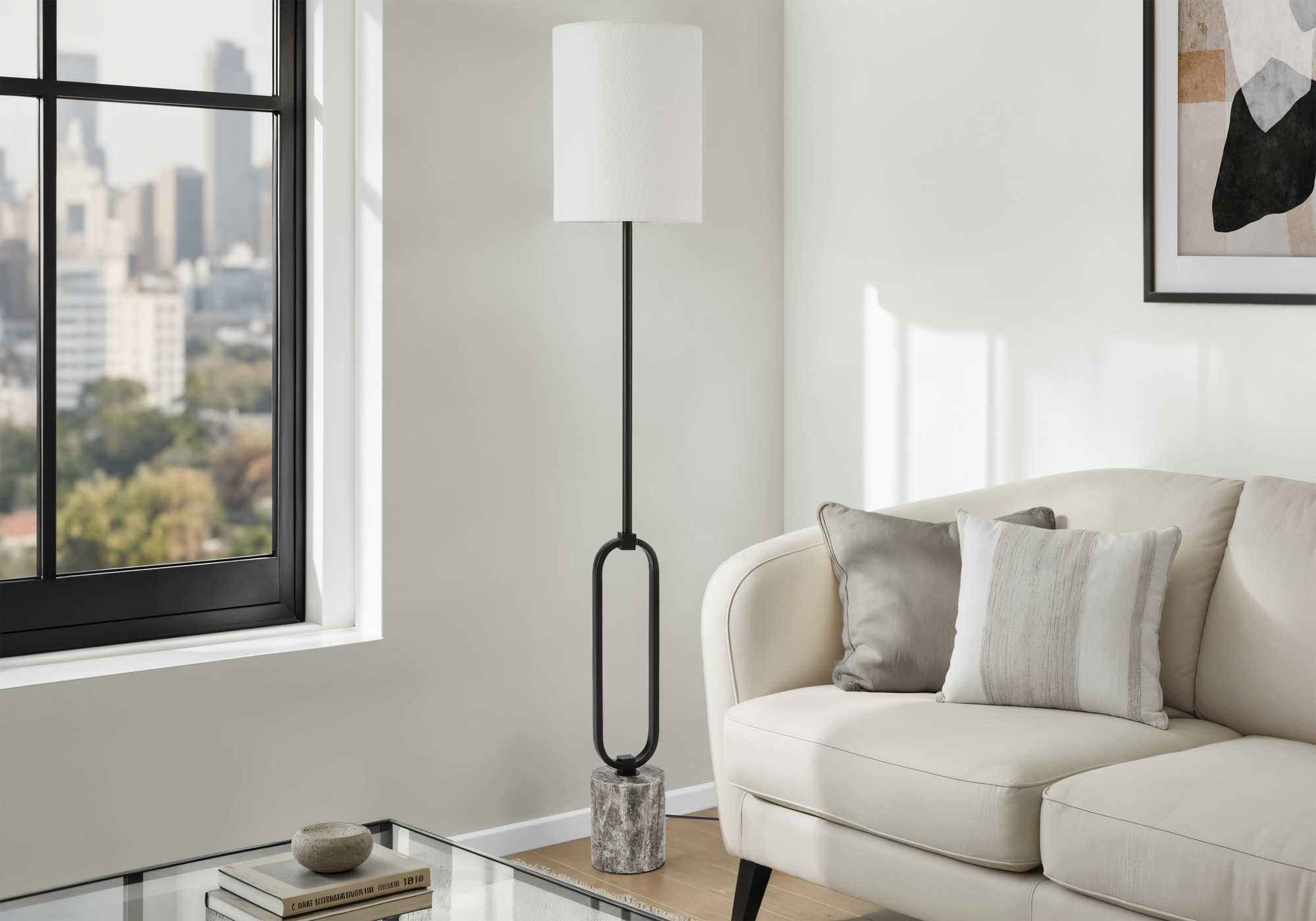 LUMINAIRE - 64"H LAMPE SUR PIED BASE RESINE GRIS / IVOIRE – I 9686