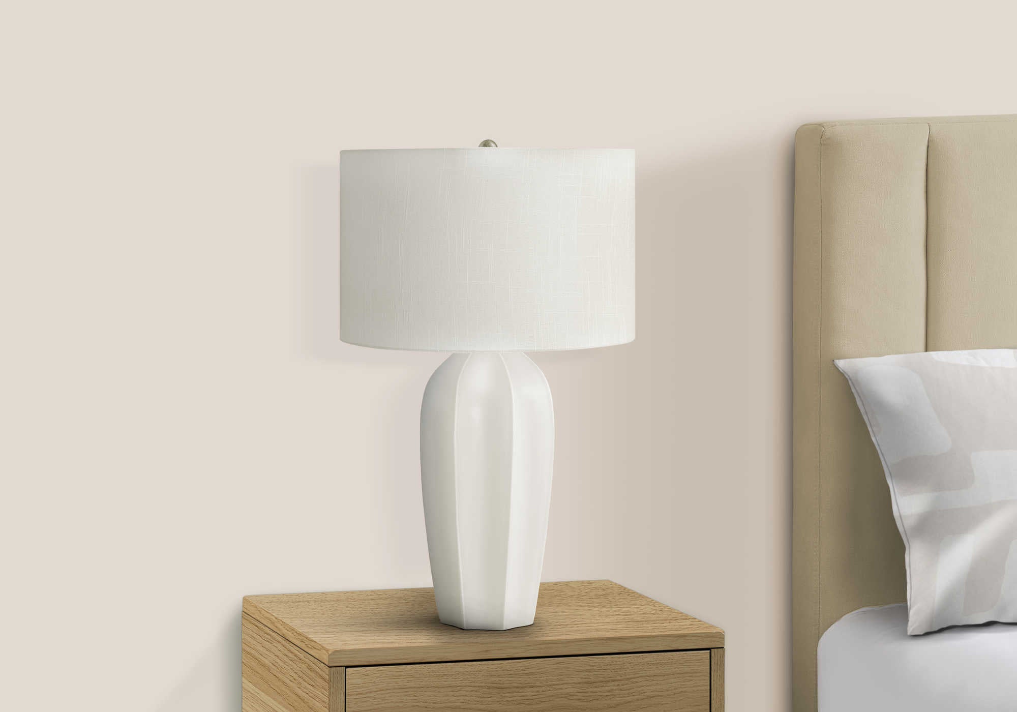 LUMINAIRE - 27"H LAMPE DE TABLE CREME CERAMIQUE / IVOIRE – I 9731.
