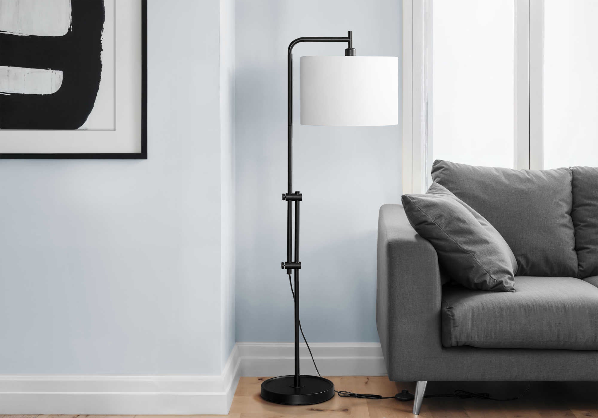 LUMINAIRE - 63"H LAMPE SUR PIED NOIR METAL / IVOIRE – I 9760.