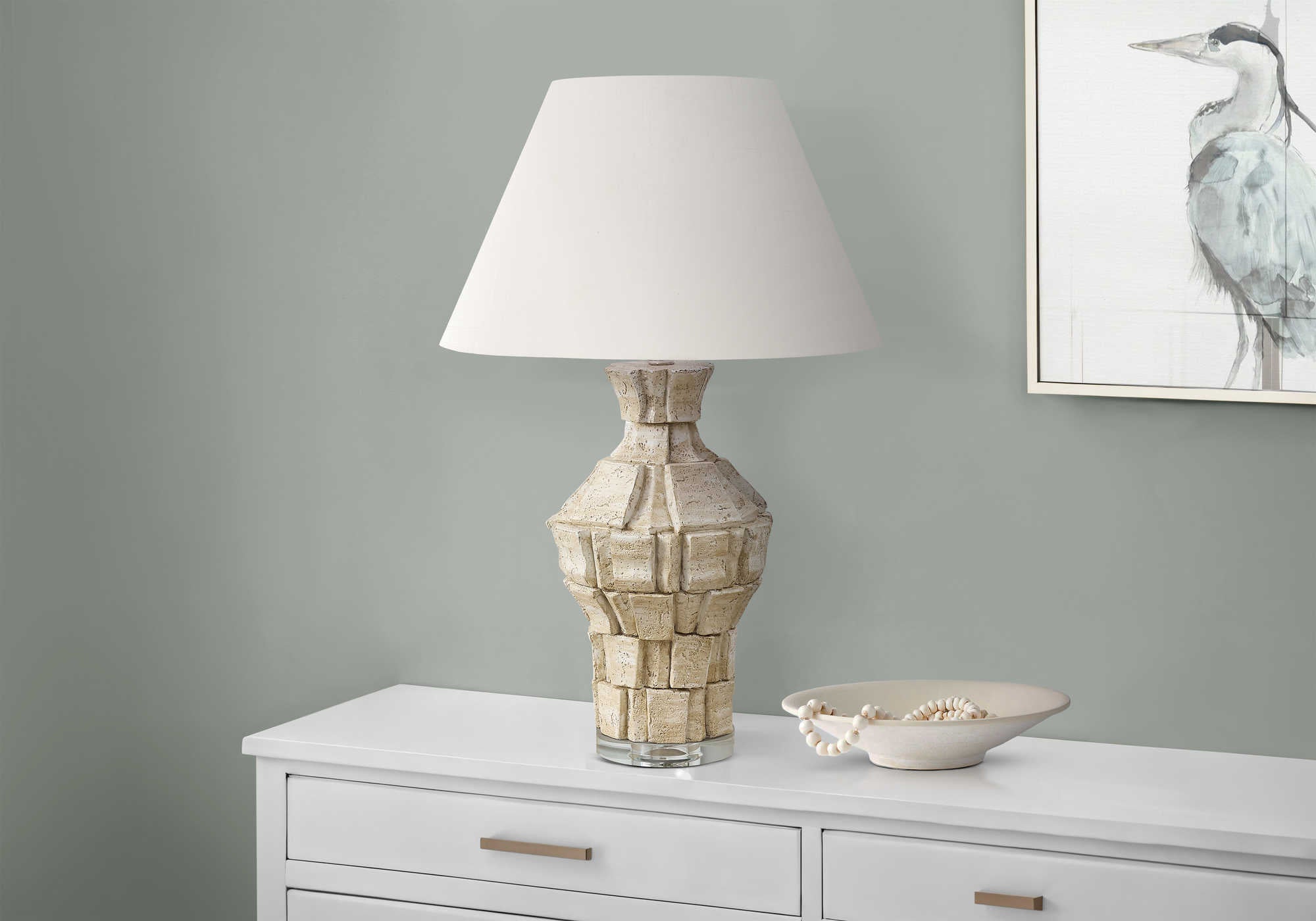 LUMINAIRE - 28"H LAMPE DE TABLE BEIGE RESINE / IVOIRE – I 9934