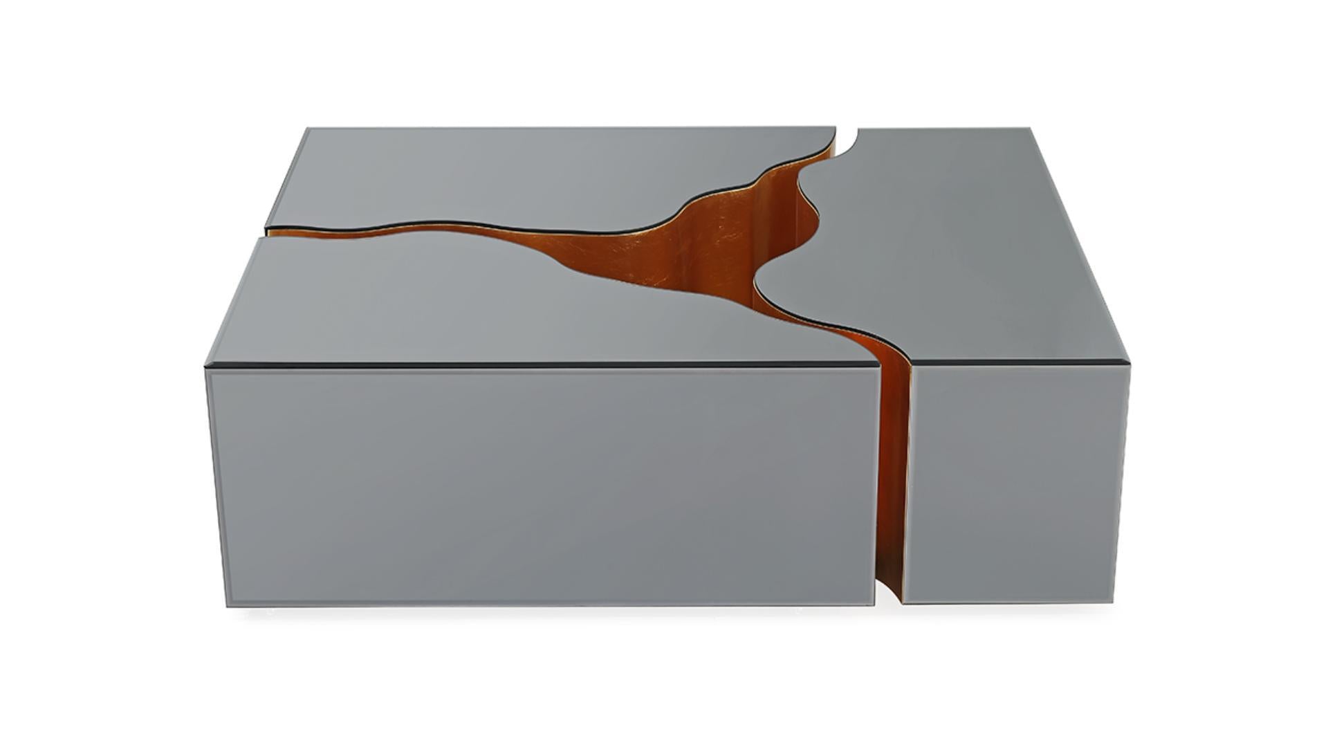 Image of coffee table majesty.