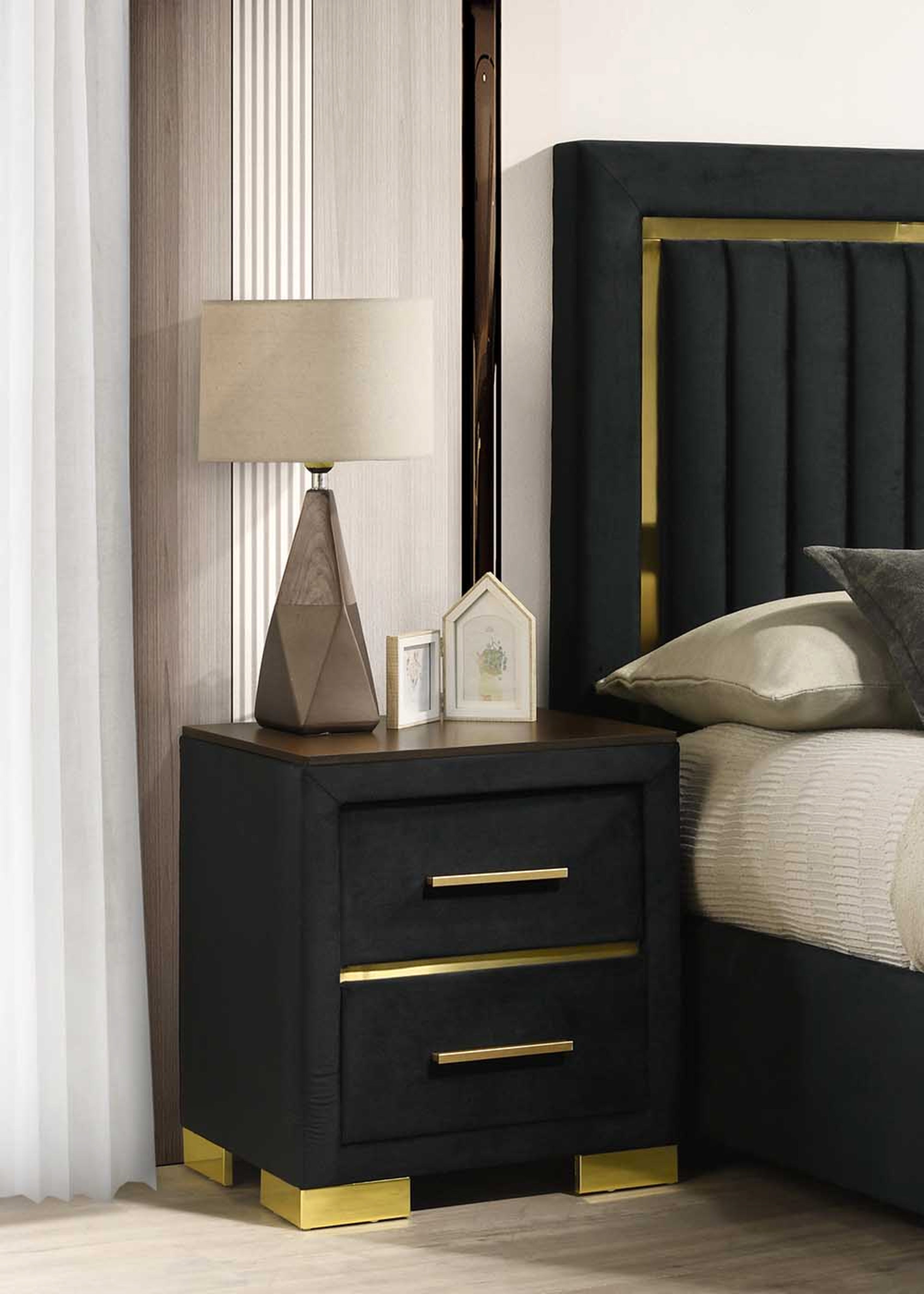 Aurora Black Bedroom Set with Gold Accents – Aurora/100