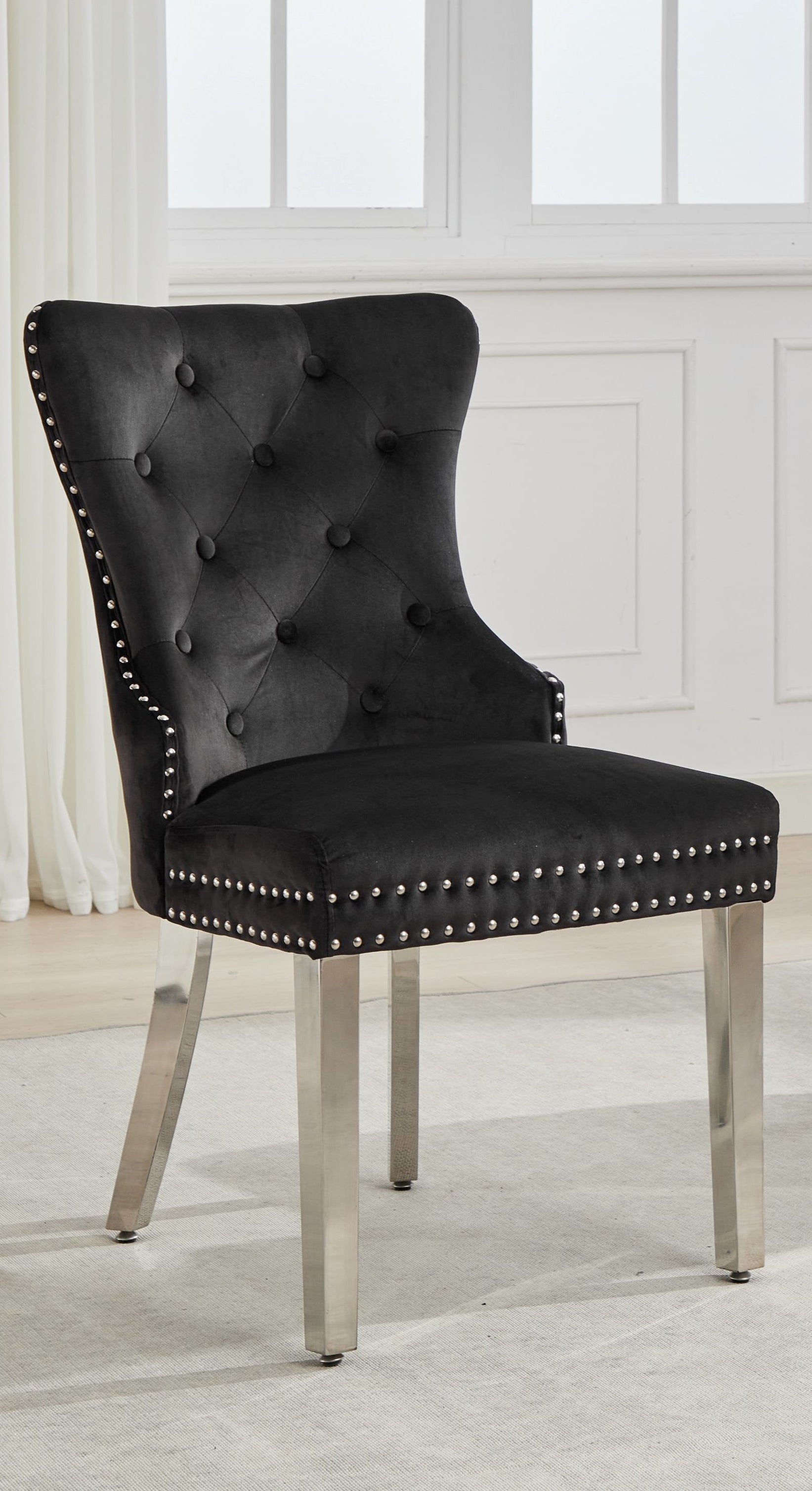 Soft-Touch Black Velvet Accent Chair – C-1246