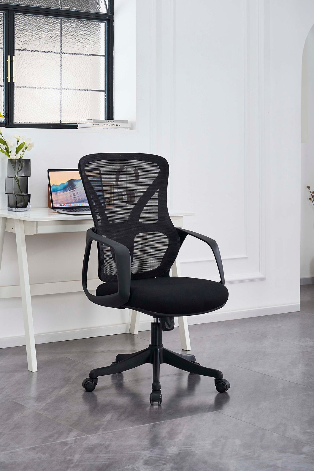 Breathable Black Mesh Fabric Back Office Chair – C-7440