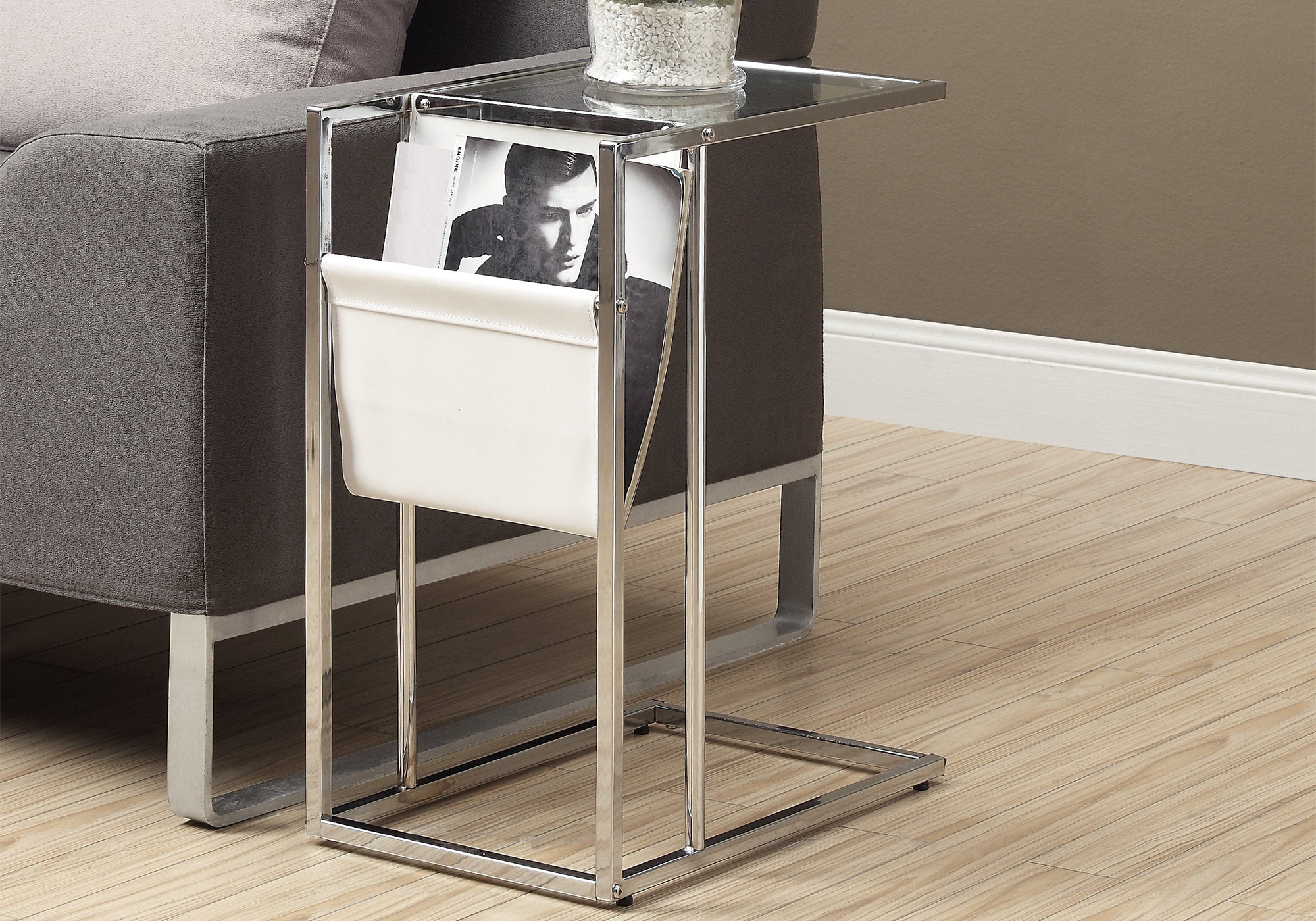 Image of accent table - white chrome metal with a magazine rack  i 3034.