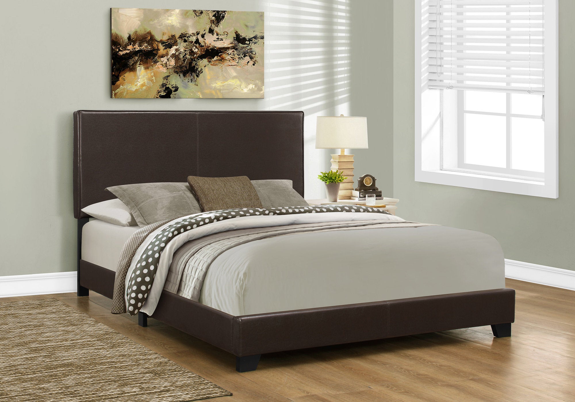 Image of bed - queen dark brown leather-look i 5910q.