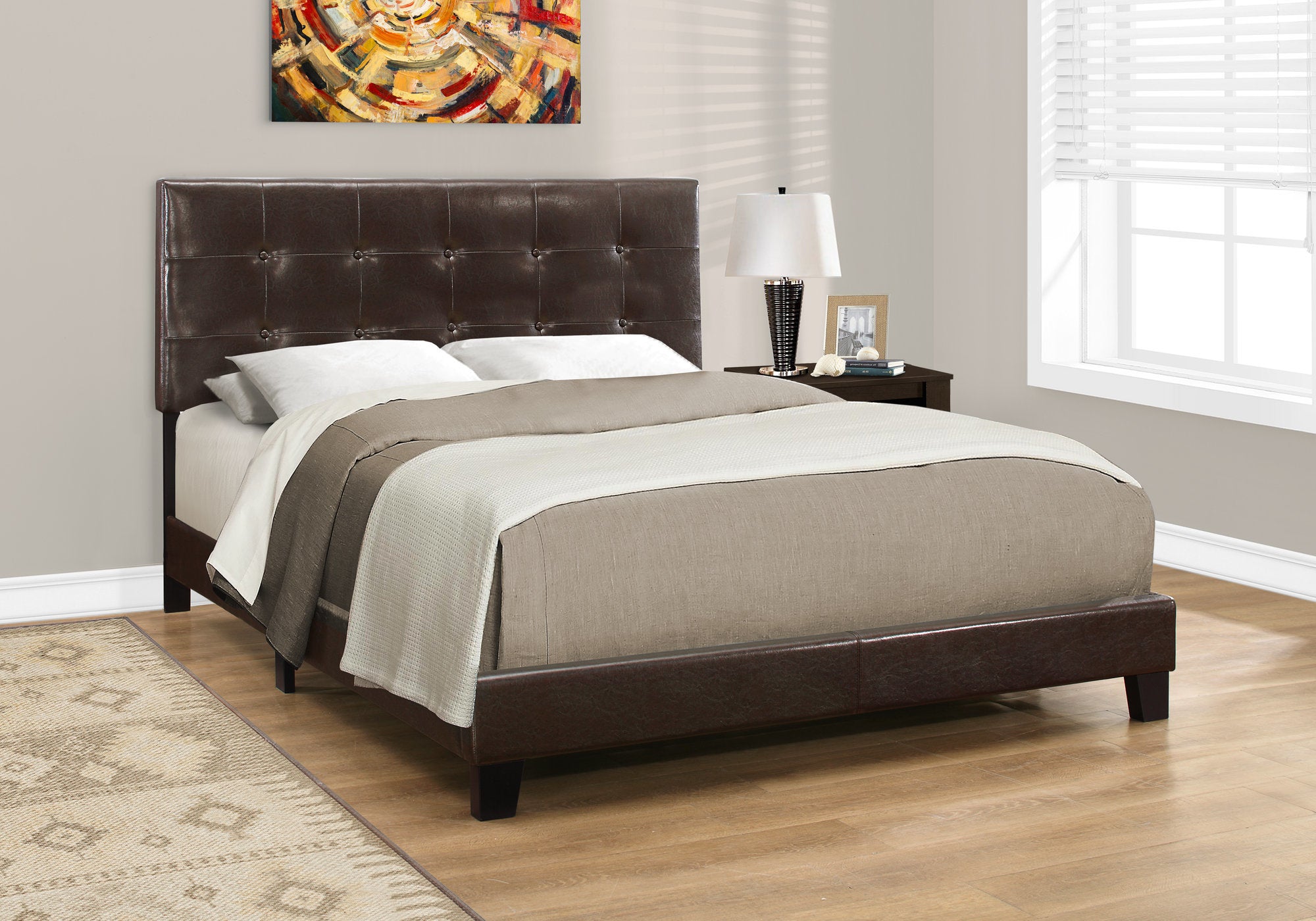 Image of bed - queen dark brown leather-look i 5922q.