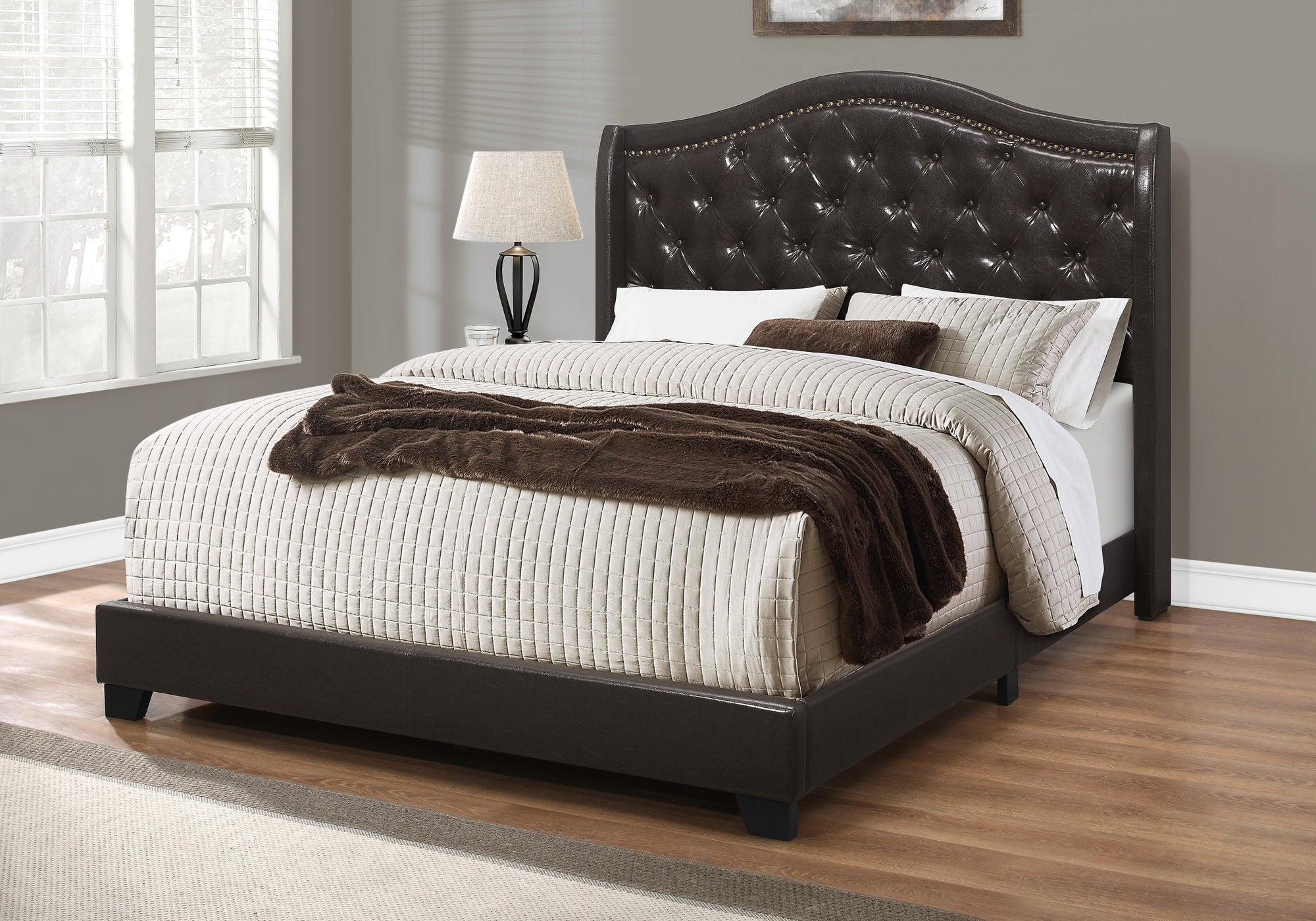 Image of bed - queen brown leather-look with brass trim i 5969q.
