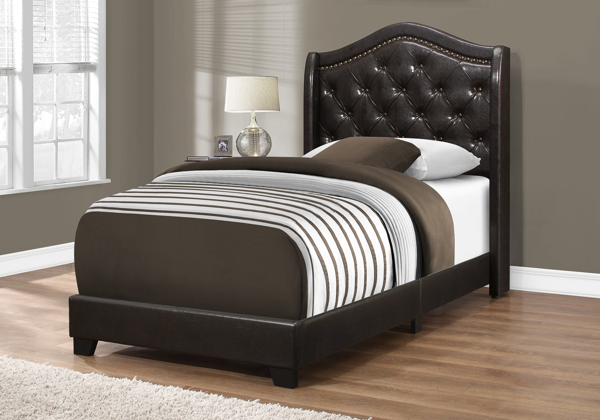 Image of bed - twin brown leather-look with brass trim i 5969t.