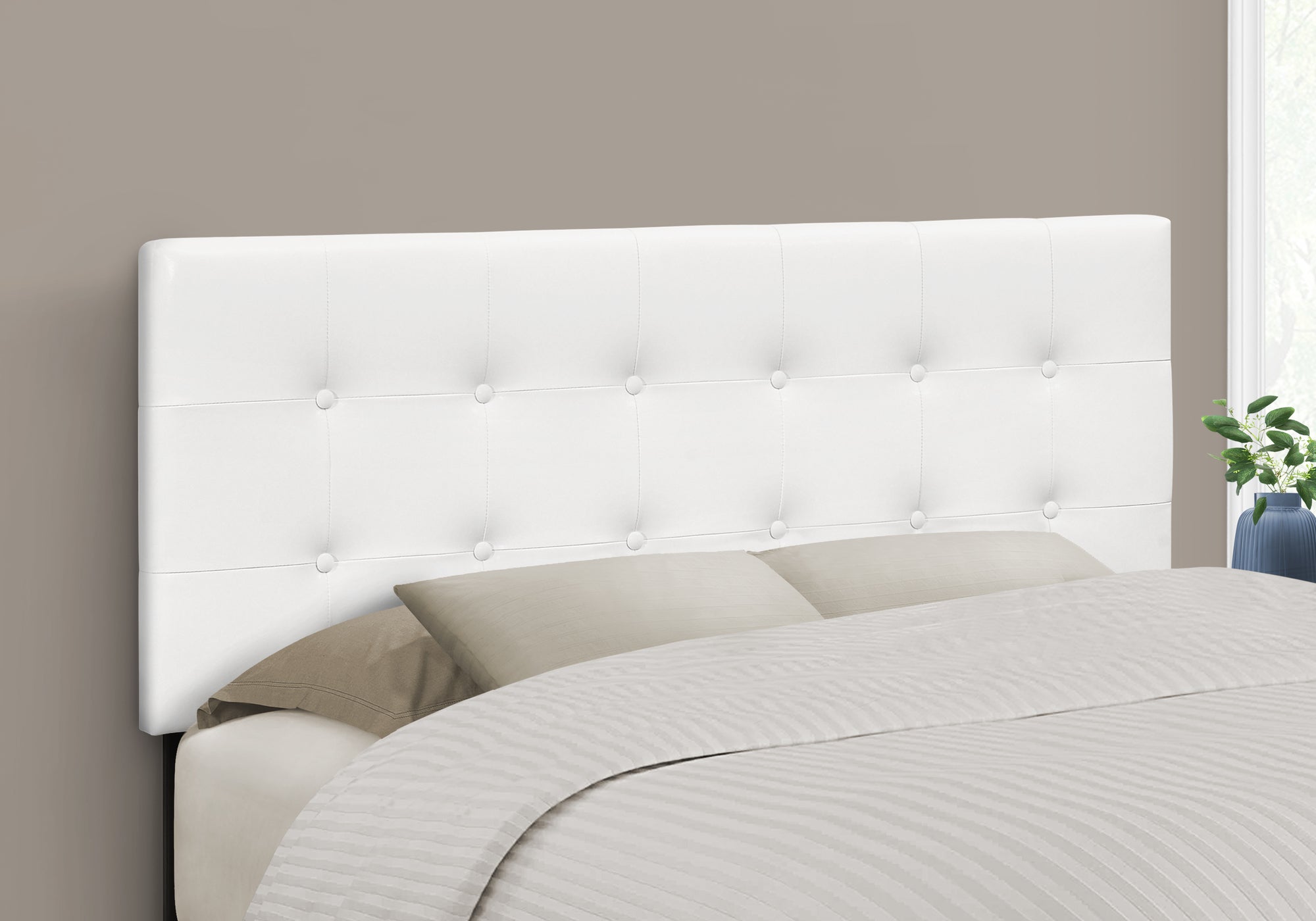 bed full size white leather look headboard only i6002f