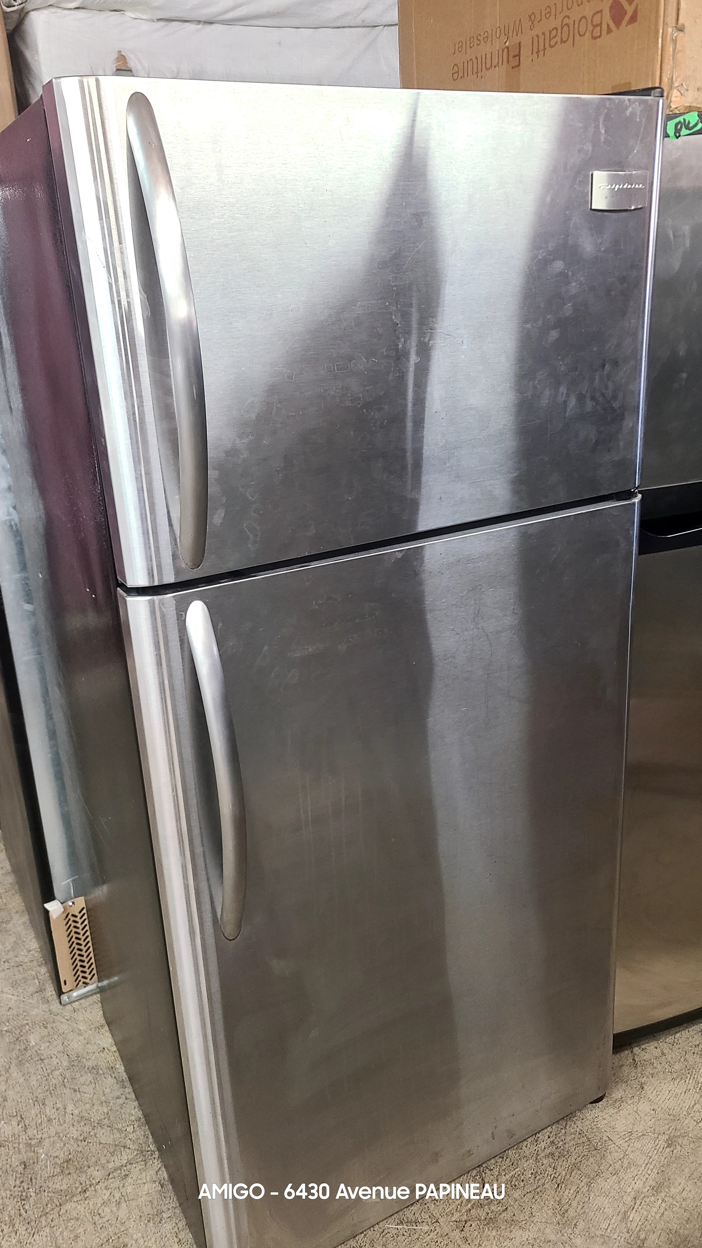 Fridge 30 inches Stainless Steel - Second Hand