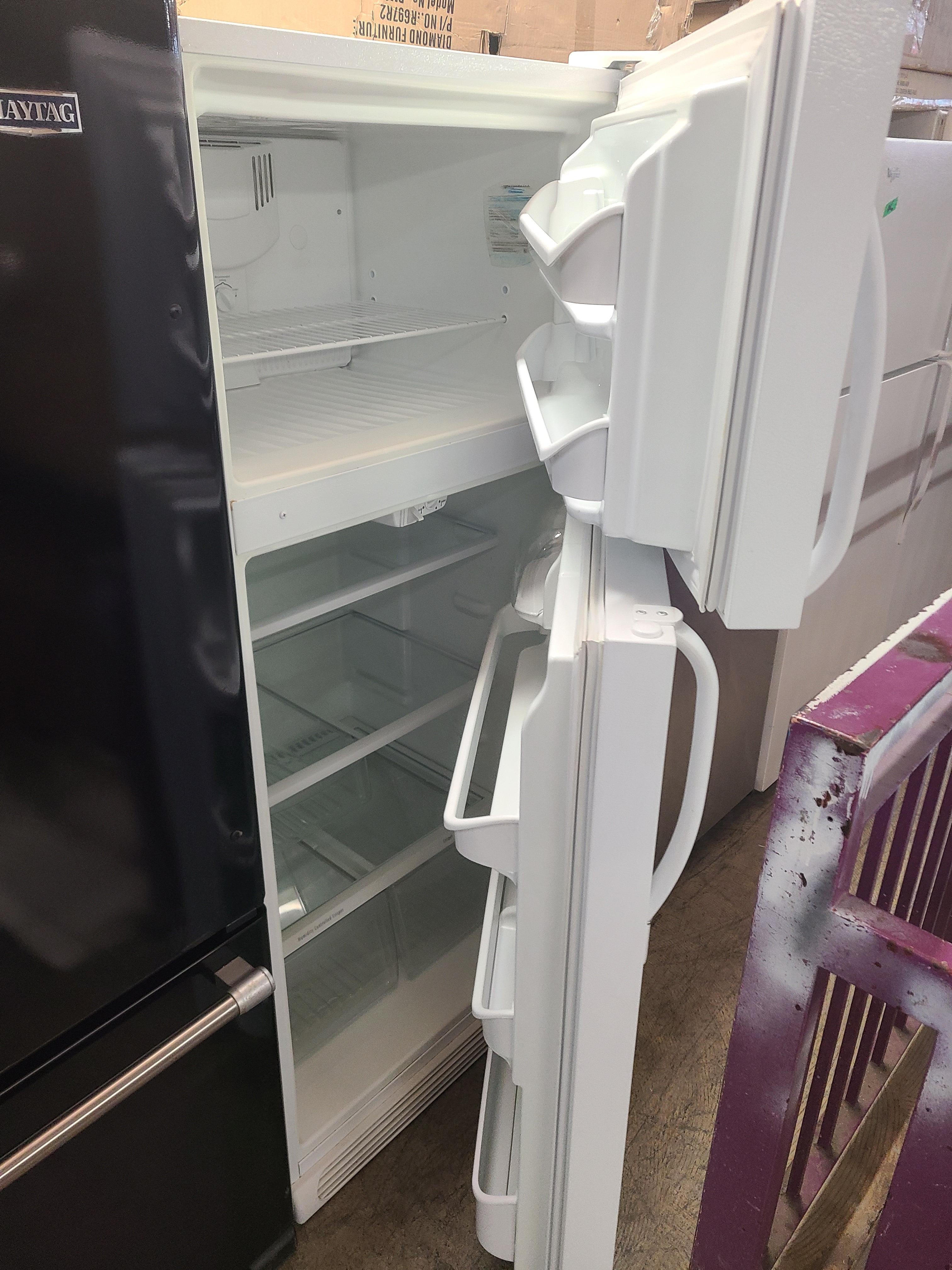 Fridge White 30 inches - Second Hand