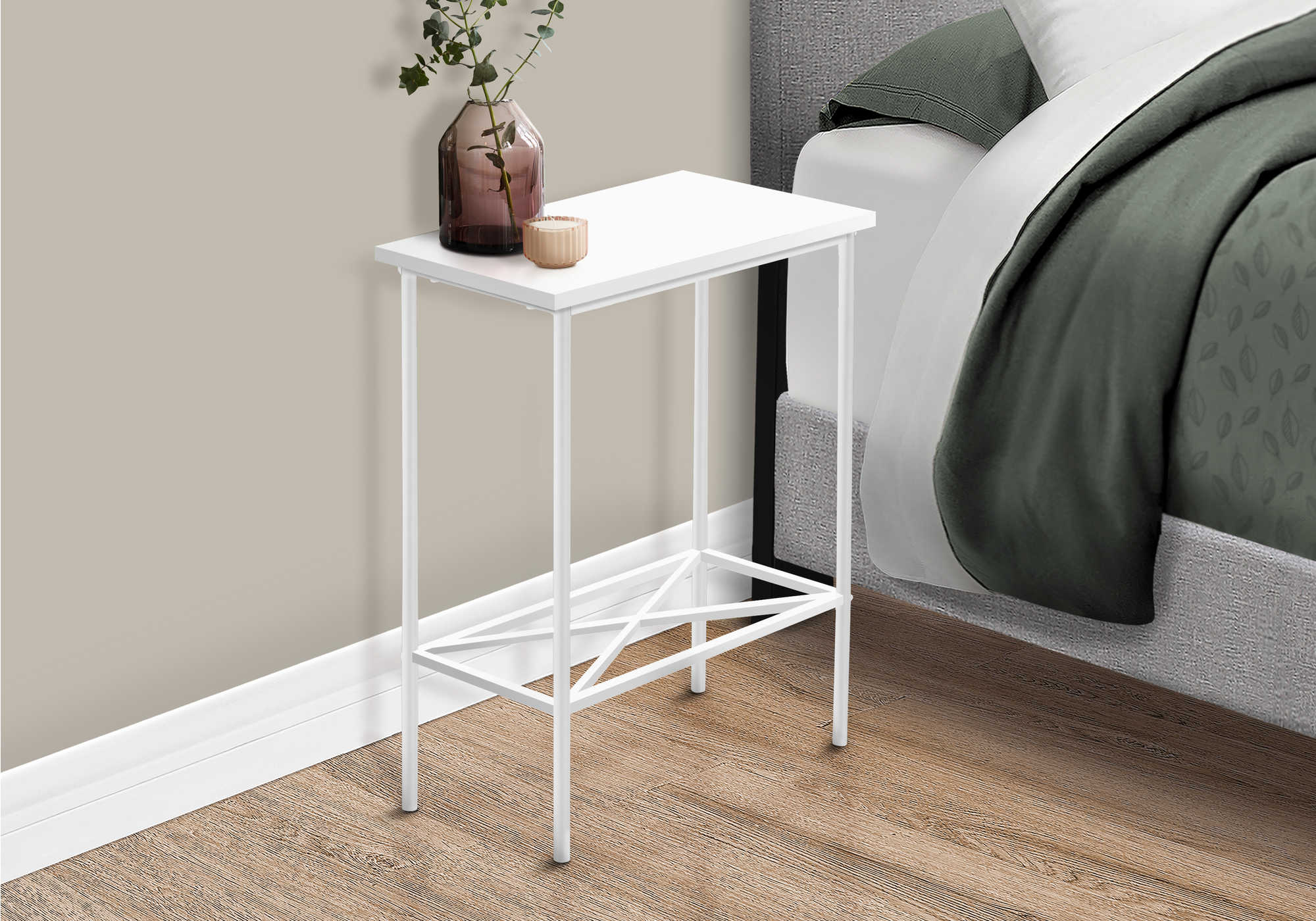TABLE DE CHEVET - 24"H / BLANC / METAL BLANC – I 2079.