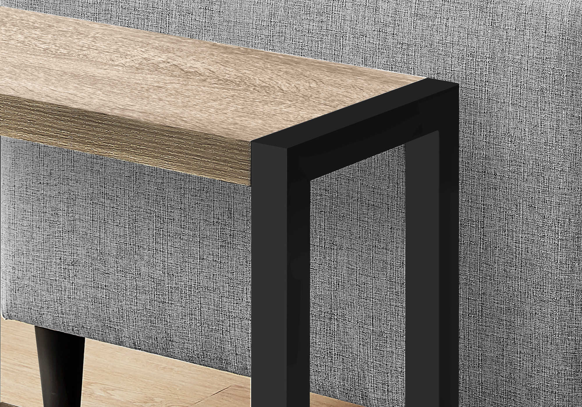 TABLE DE CHEVET - 22"H / TAUPE FONCE / METAL NOIR – I 2083.