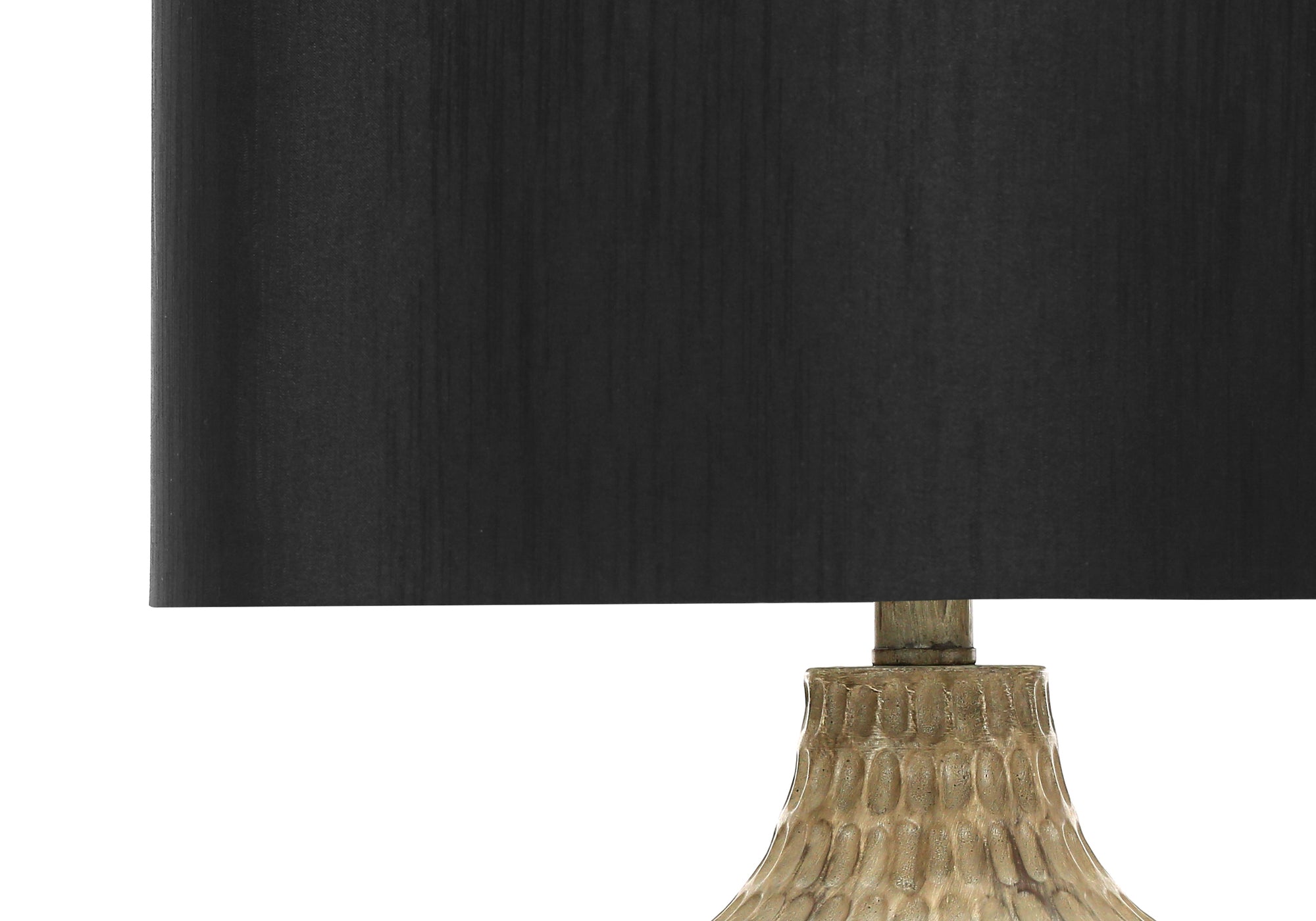 LUMINAIRE - 25"H LAMPE DE TABLE BRUN RESINE / NOIR – I 9606.