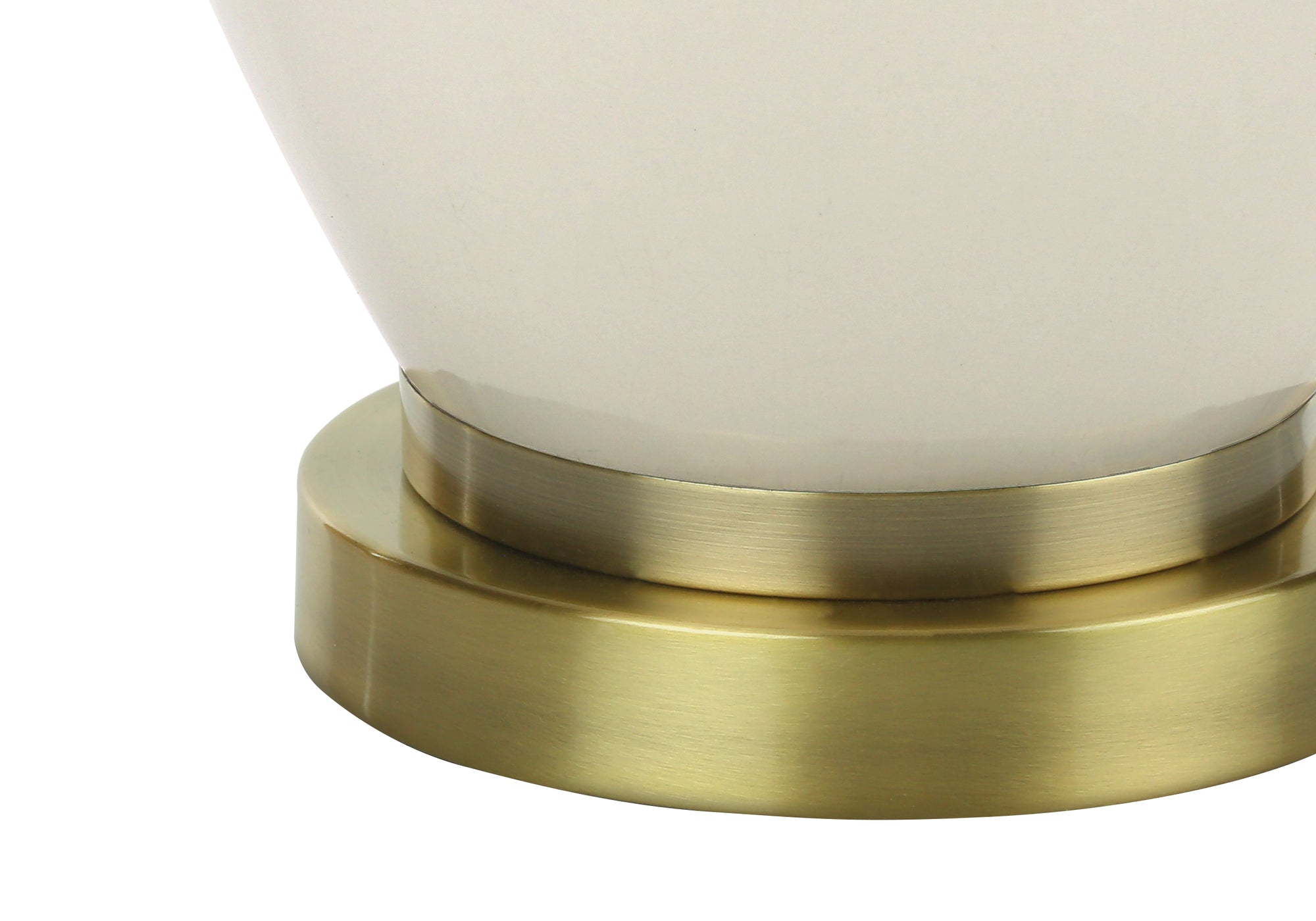 LUMINAIRE - 26"H LAMPE DE TABLE CREME CERAMIQUE / IVOIRE – I 9625.