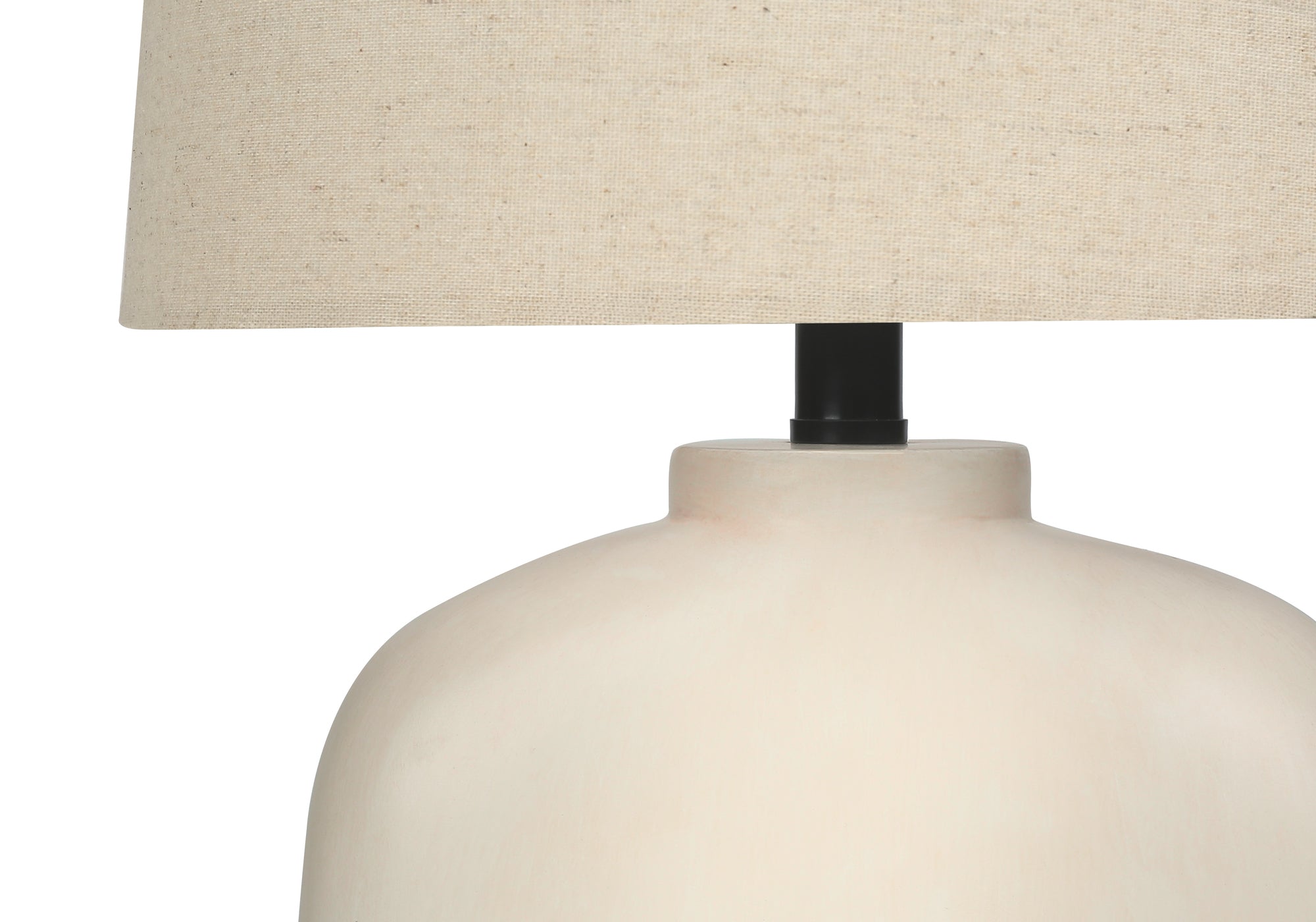 LUMINAIRE - 25"H LAMPE DE TABLE CREME RESINE / BEIGE – I 9728.