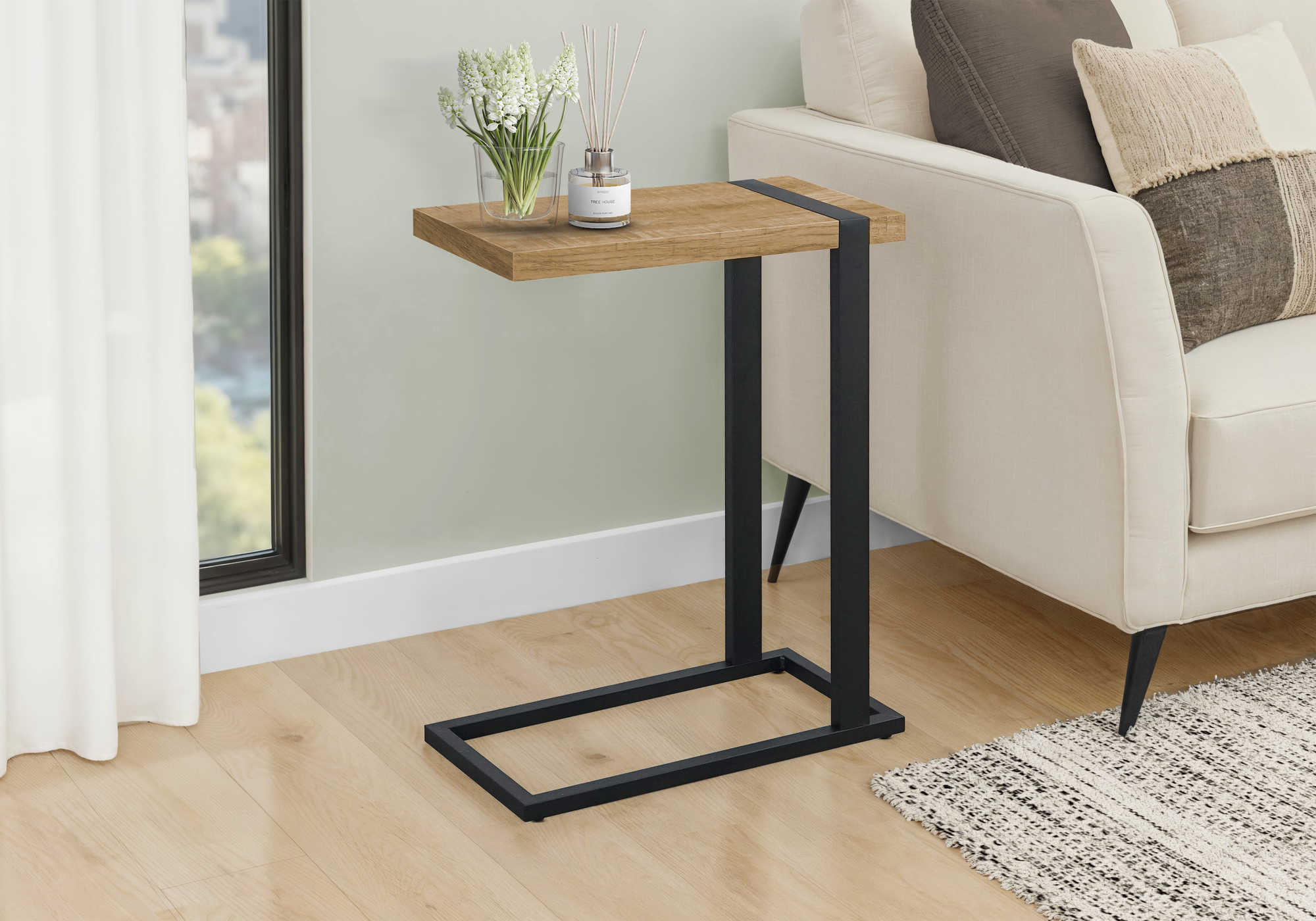 TABLE D'APPOINT - ASPECT BOIS DE MANGUE / METAL NOIR – I 2883