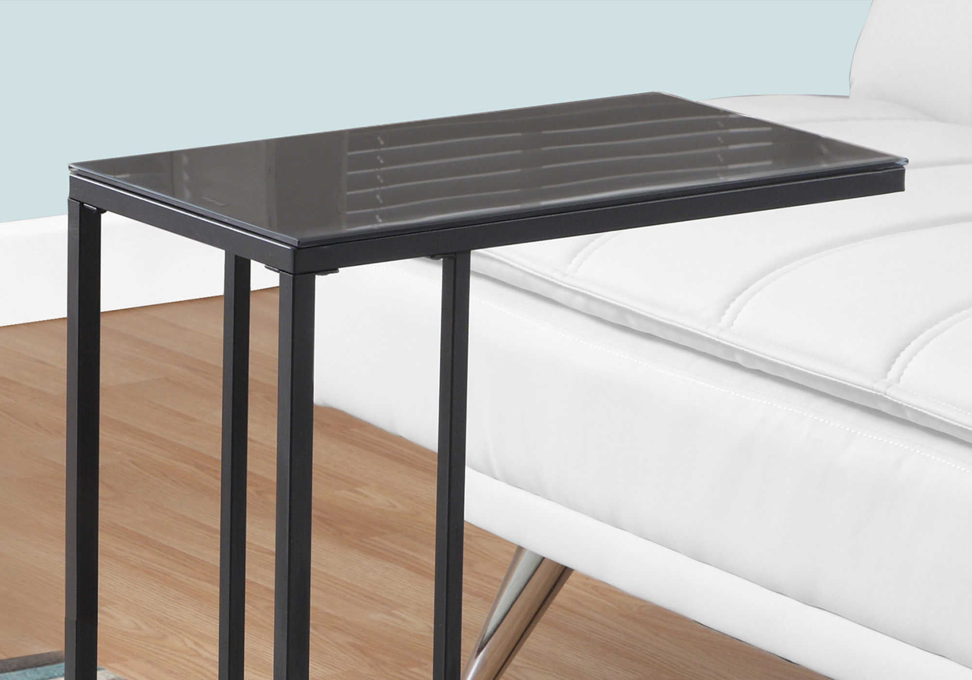 TABLE DE CHEVET - METAL NOIR / VERRE TREMPE NOIR – I 3087.